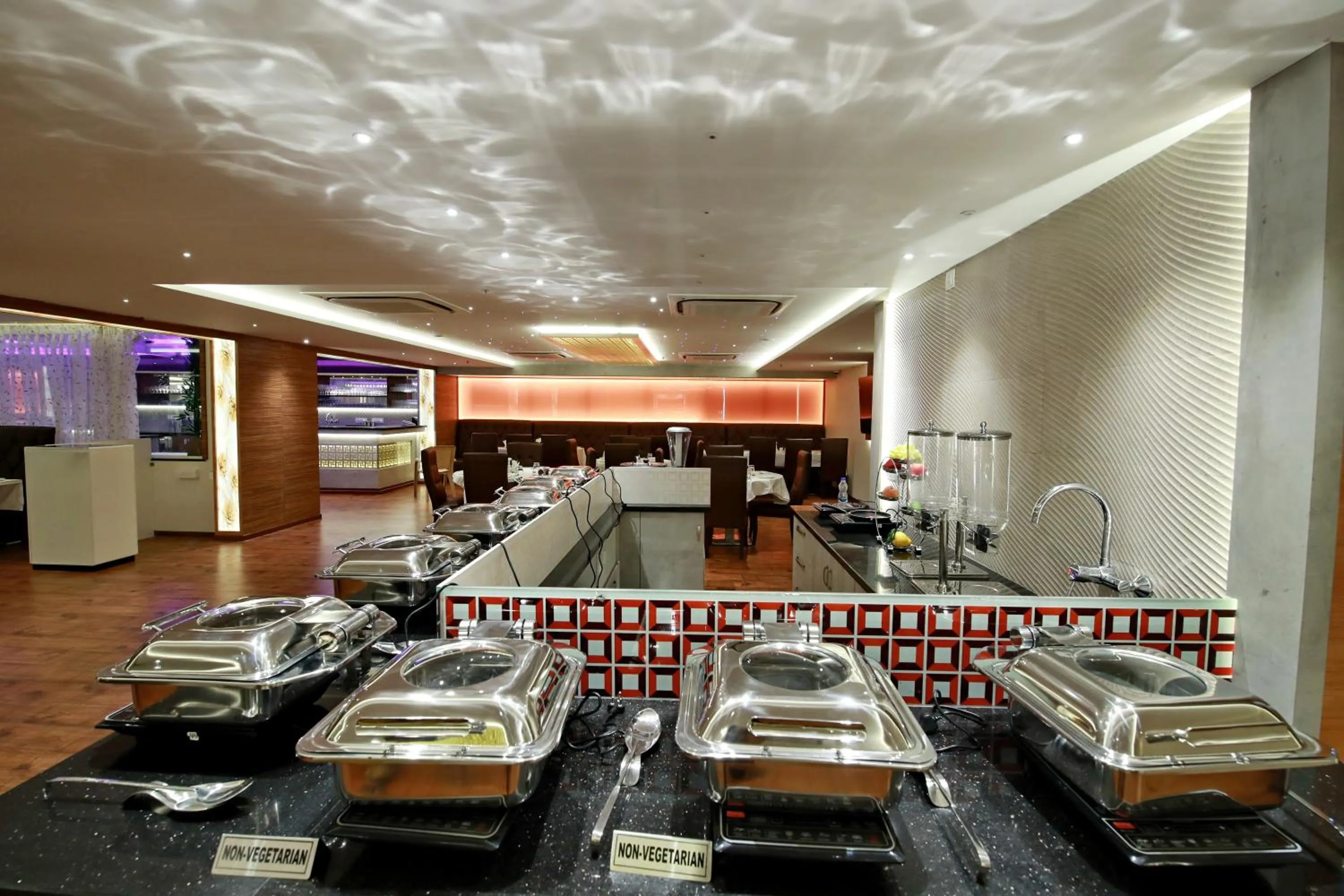 Restaurant/places to eat in Southern Star,Davangere