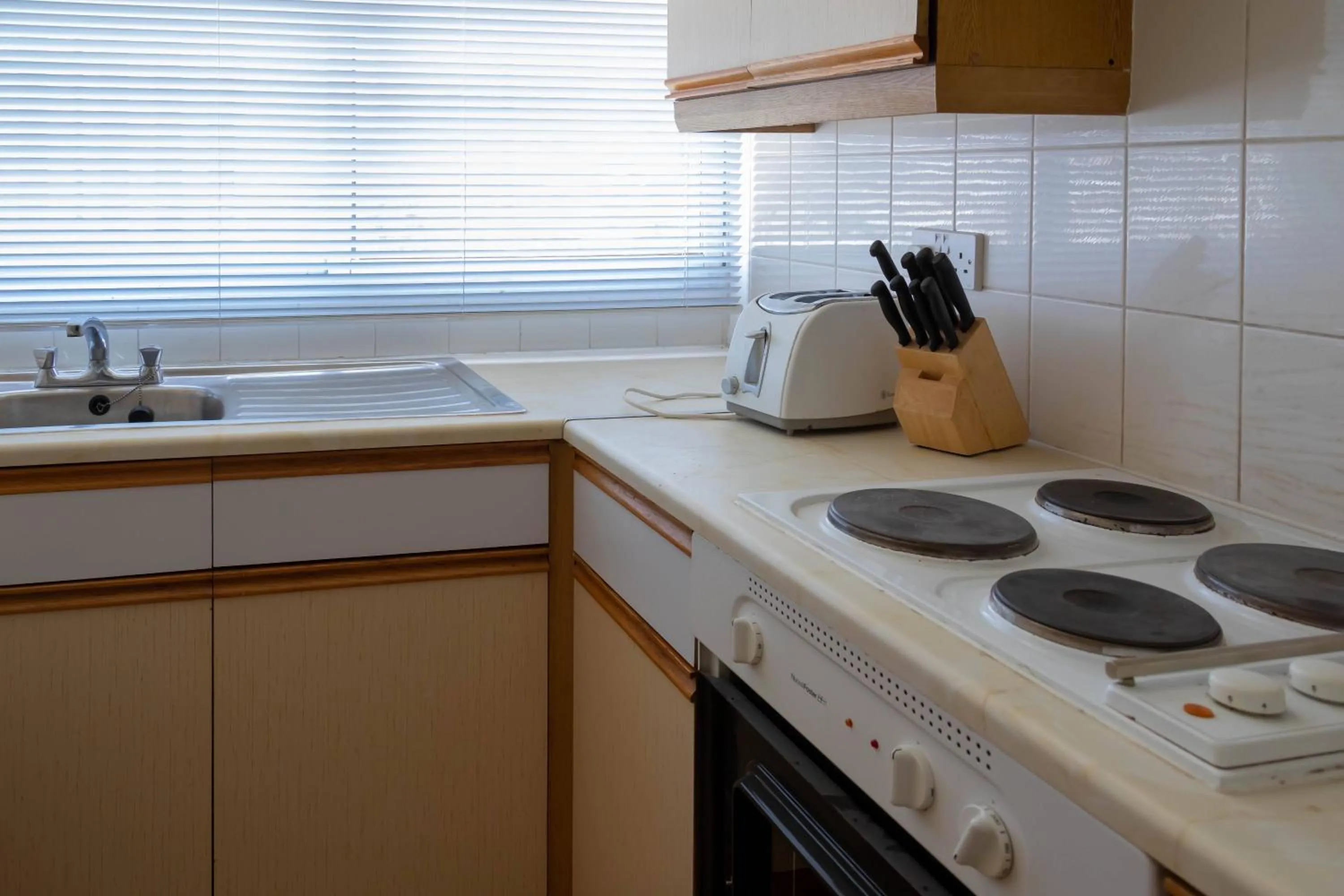 Kitchen or kitchenette in Mansouri Mansions Hotel