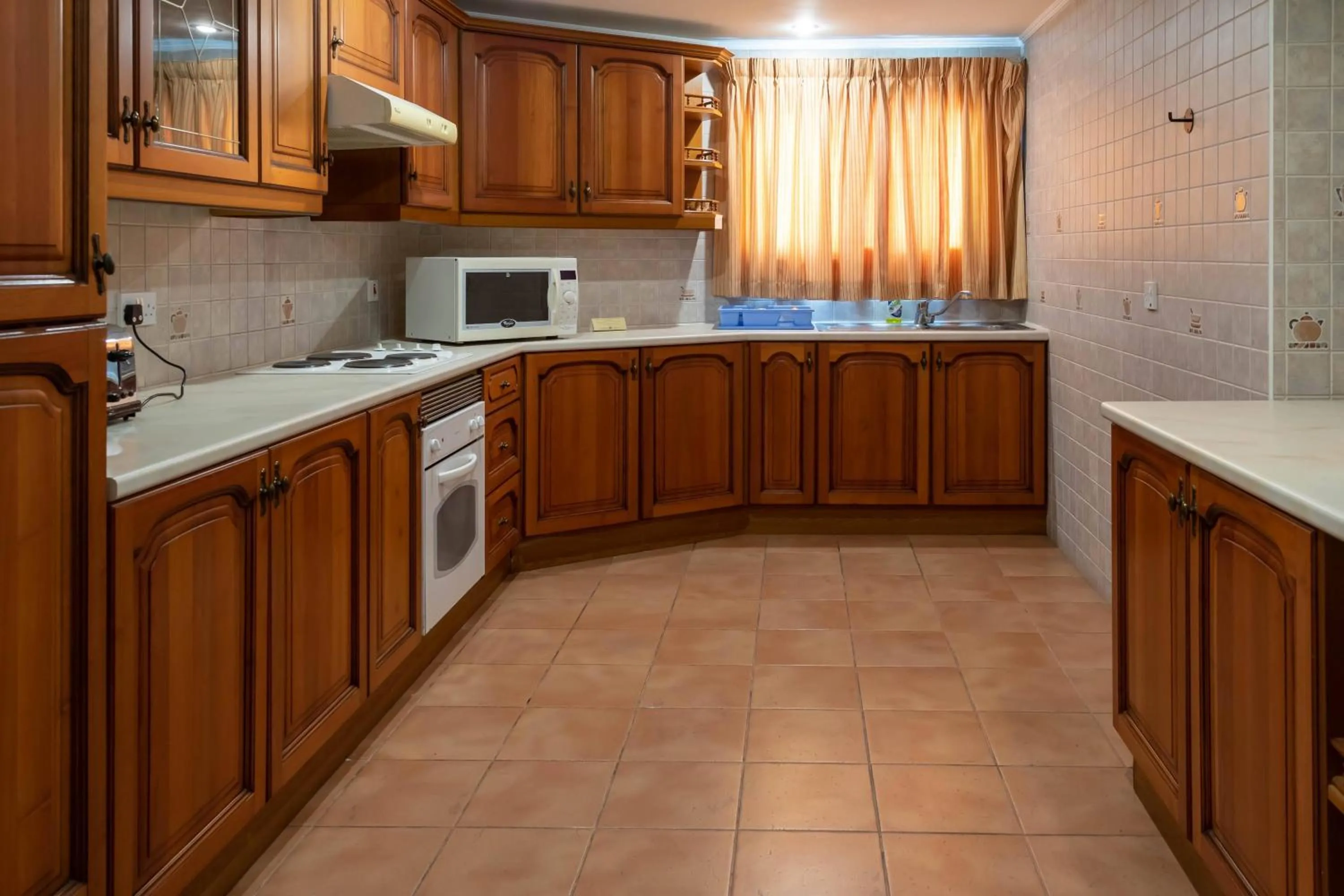 Kitchen or kitchenette in Mansouri Mansions Hotel