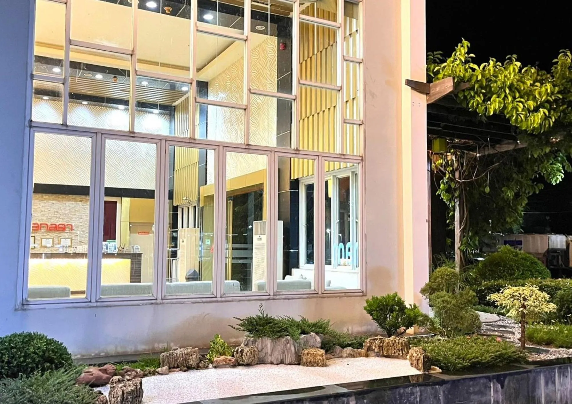 Garden in Akelada Hotel