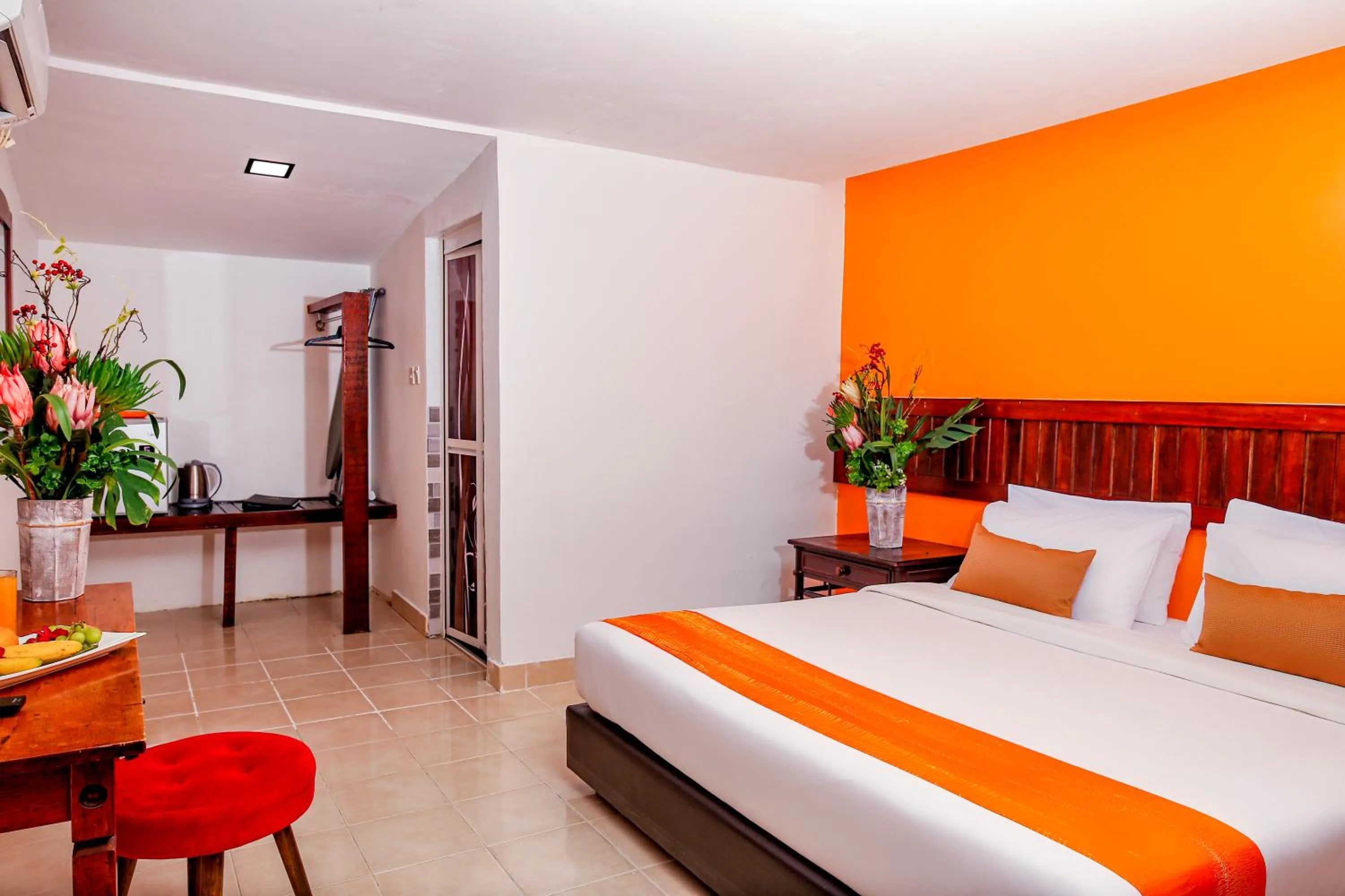 Photo of the whole room, Bed in Langkapuri Resort Langkawi