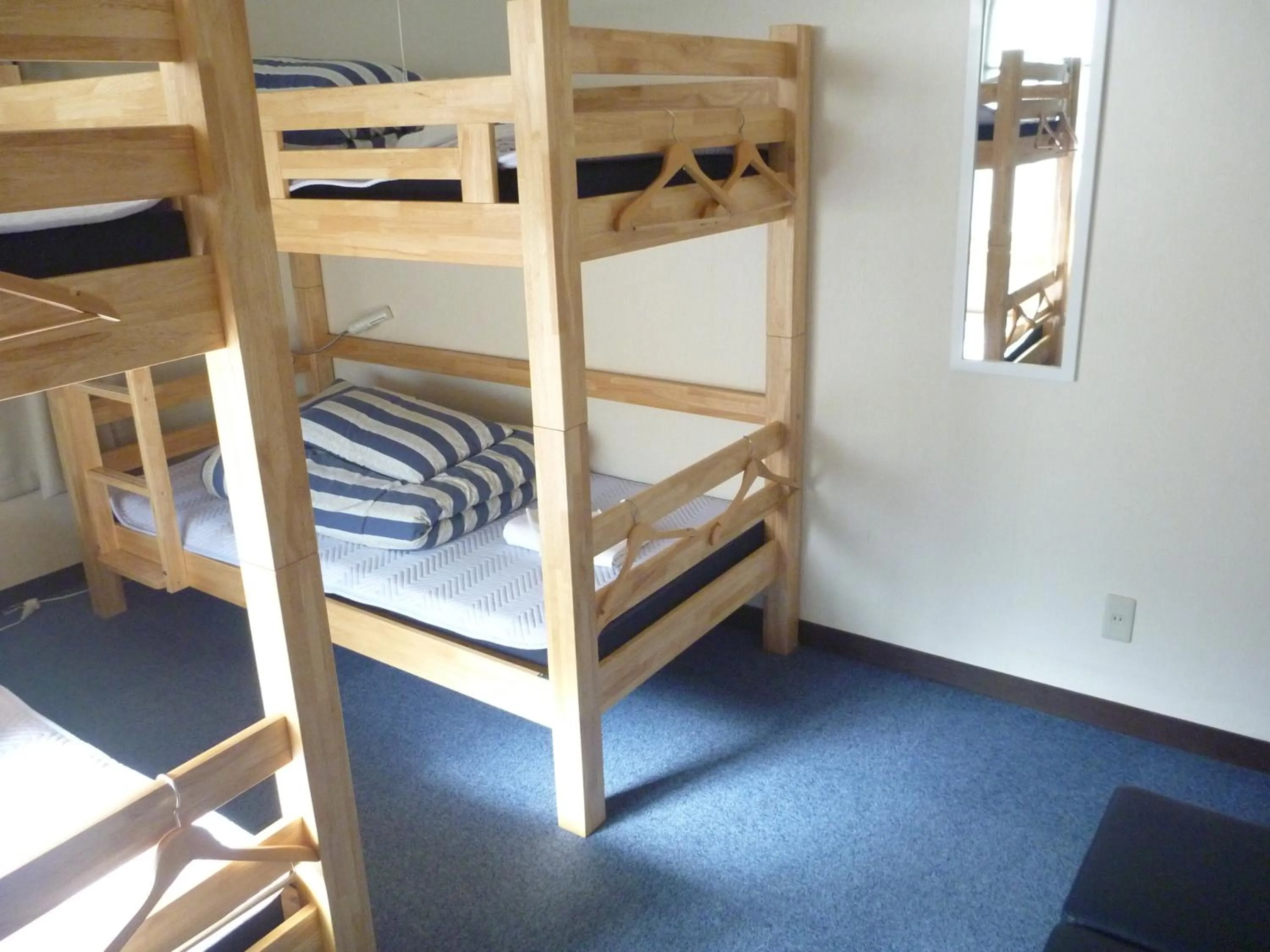 bunk bed in K's House Hakuba Alps - Travelers Hostel