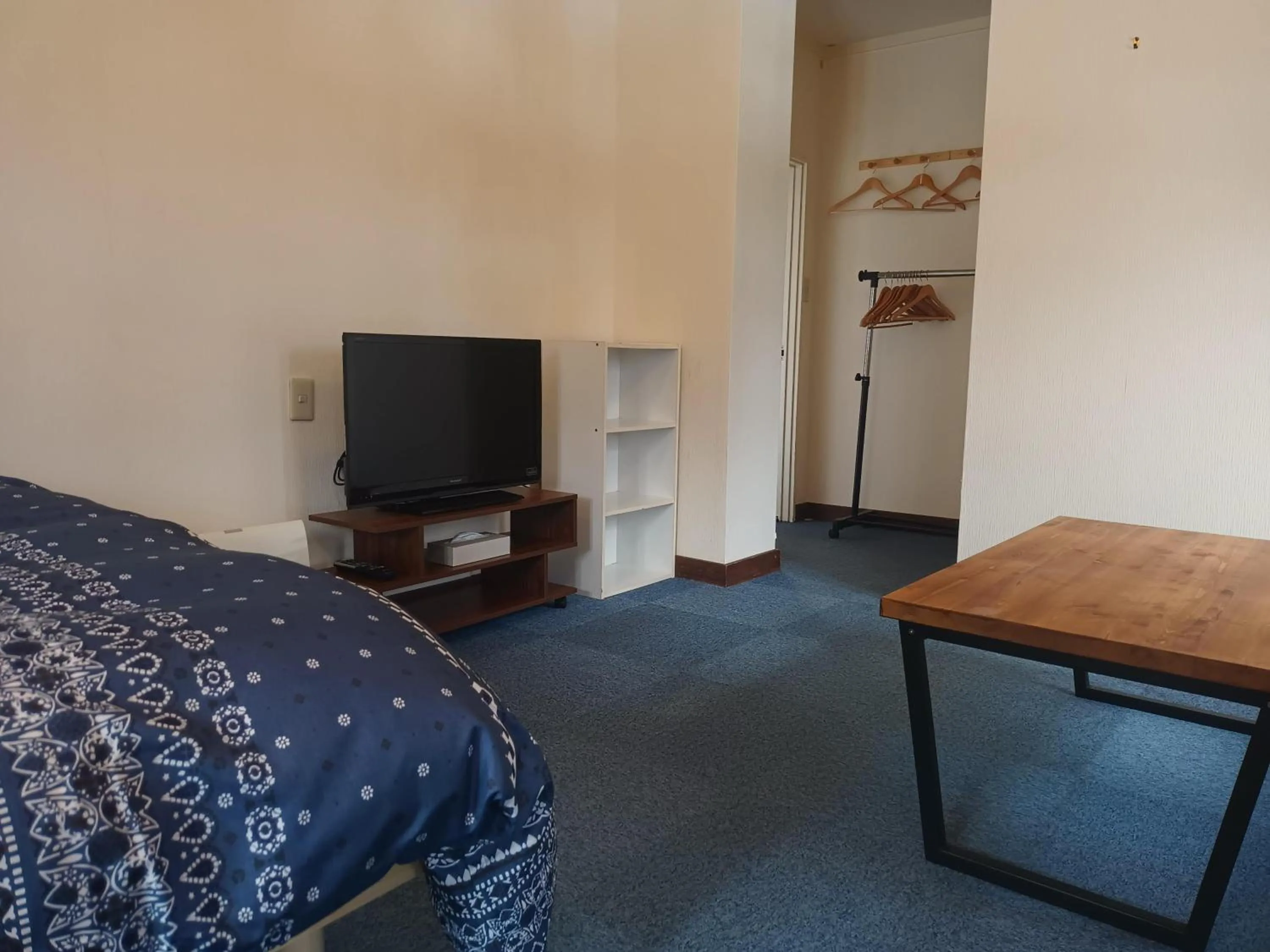 Photo of the whole room in K's House Hakuba Alps - Travelers Hostel