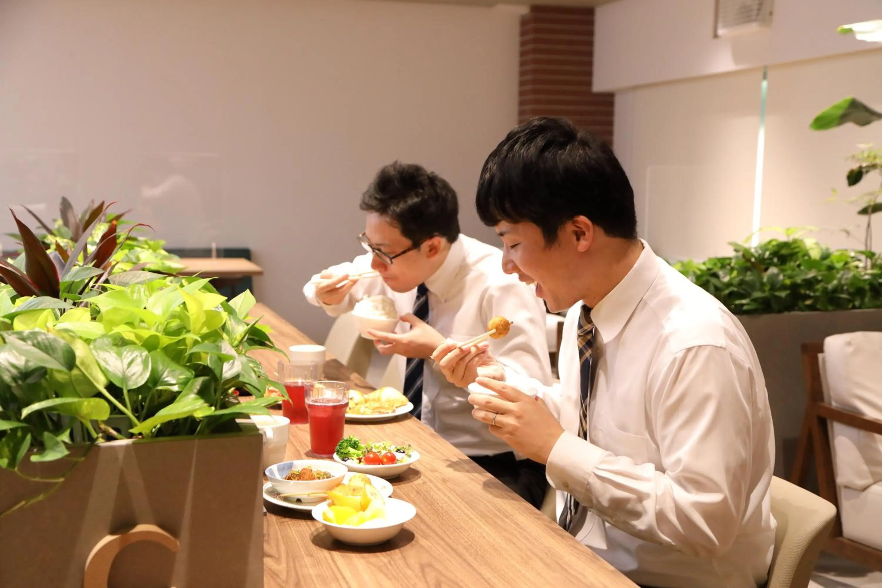 Restaurant/places to eat in Osaka Corona Hotel