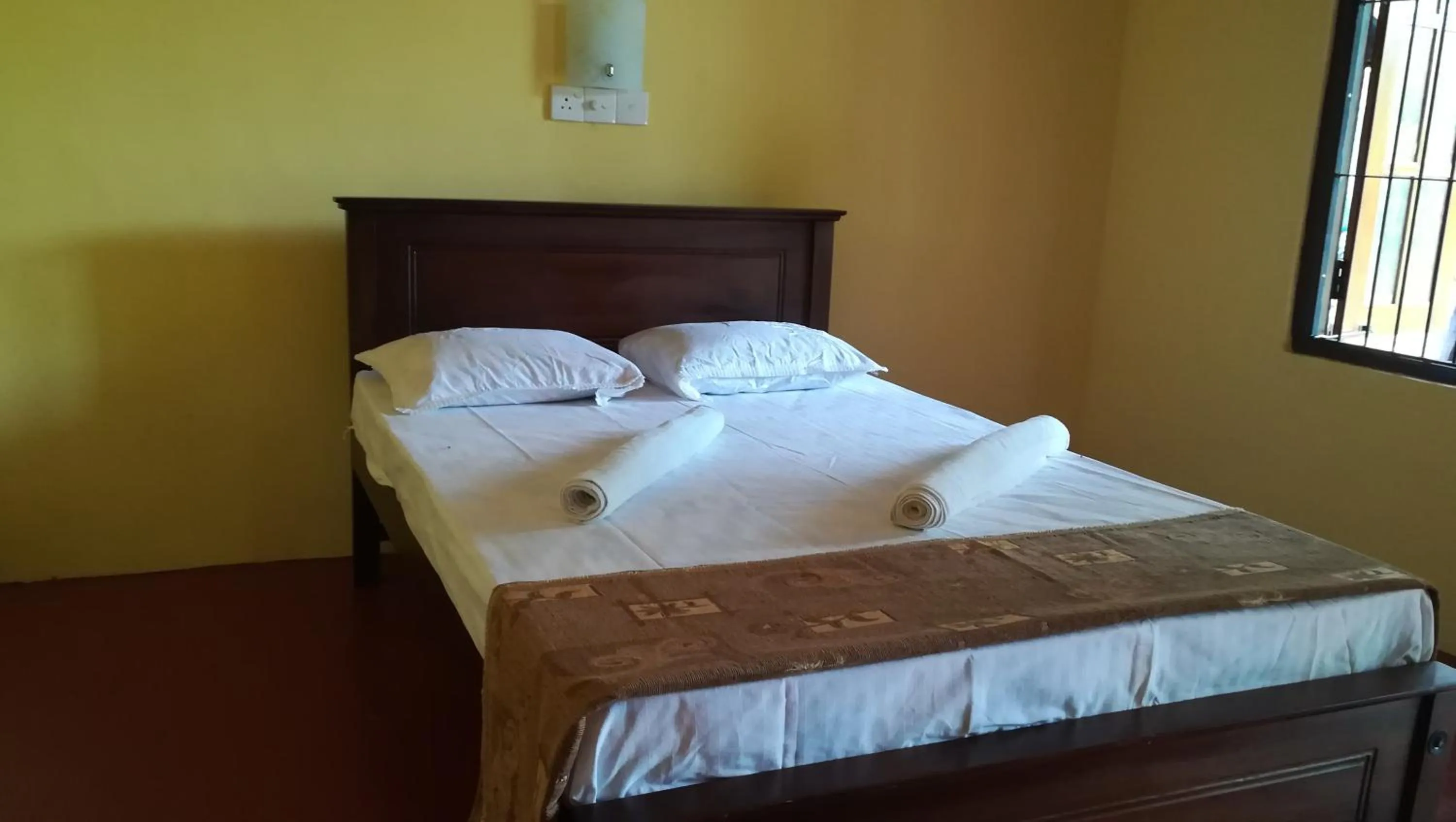 Bedroom, Bed in Araliya Self Cooking Resort Dambulla