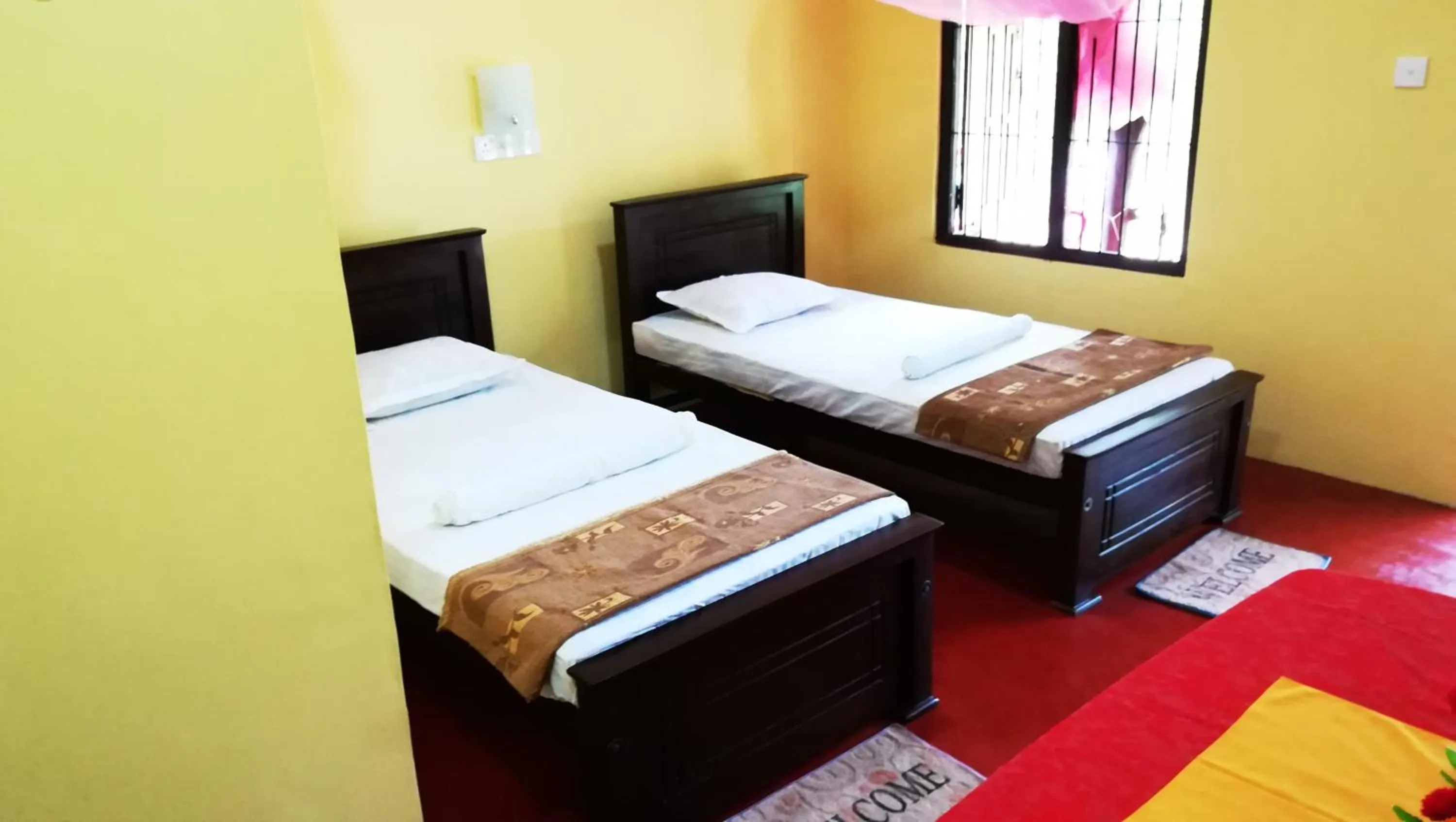 Luxury Triple Room with Free Cooking Classes in Araliya Self Cooking Resort Dambulla