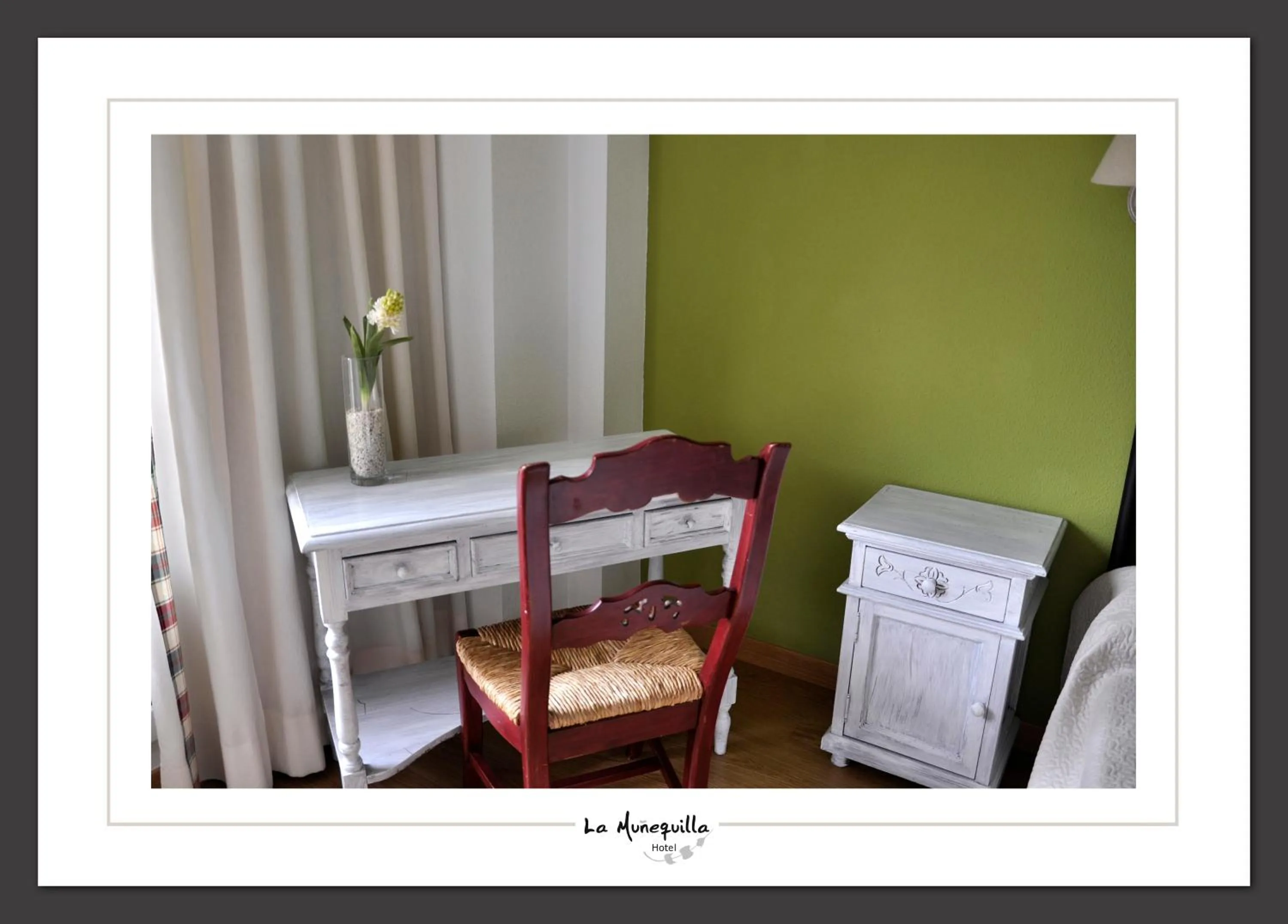Bedroom in Hotel la Muñequilla