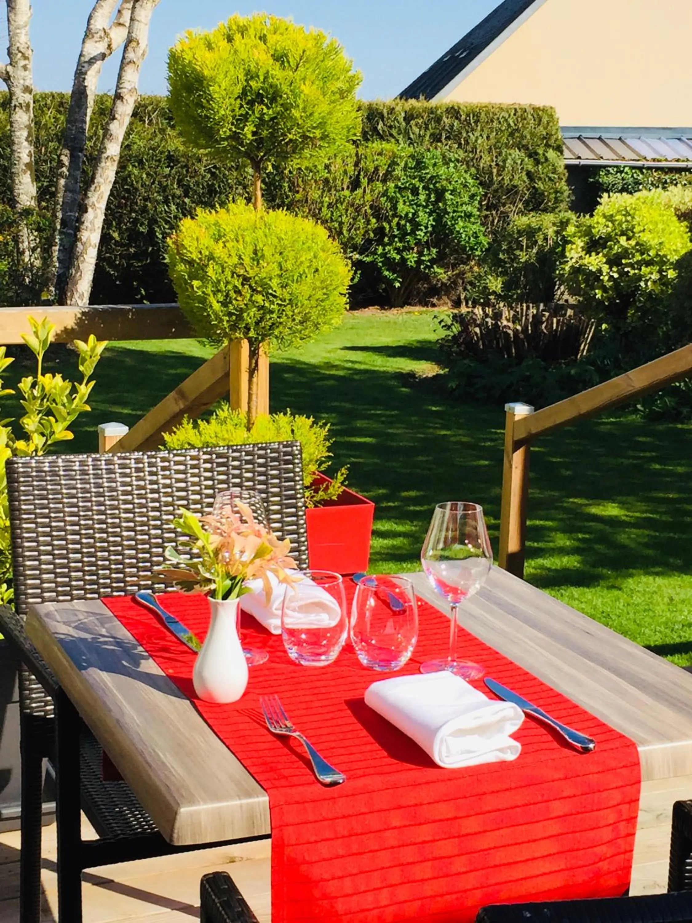 Logis Hôtel Restaurant Le Gue Du Holme