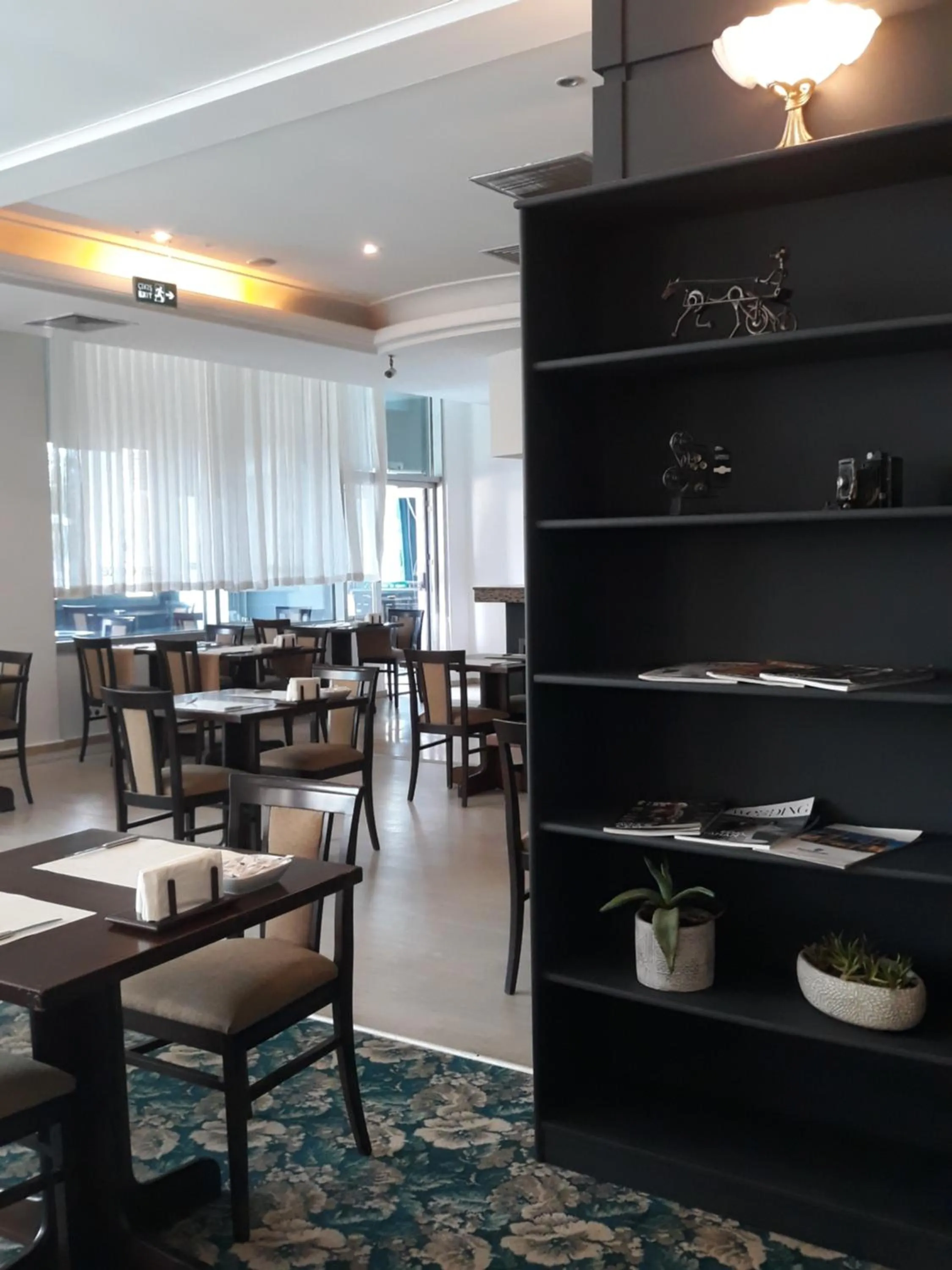 Restaurant/places to eat in EmexOtel Kocaeli