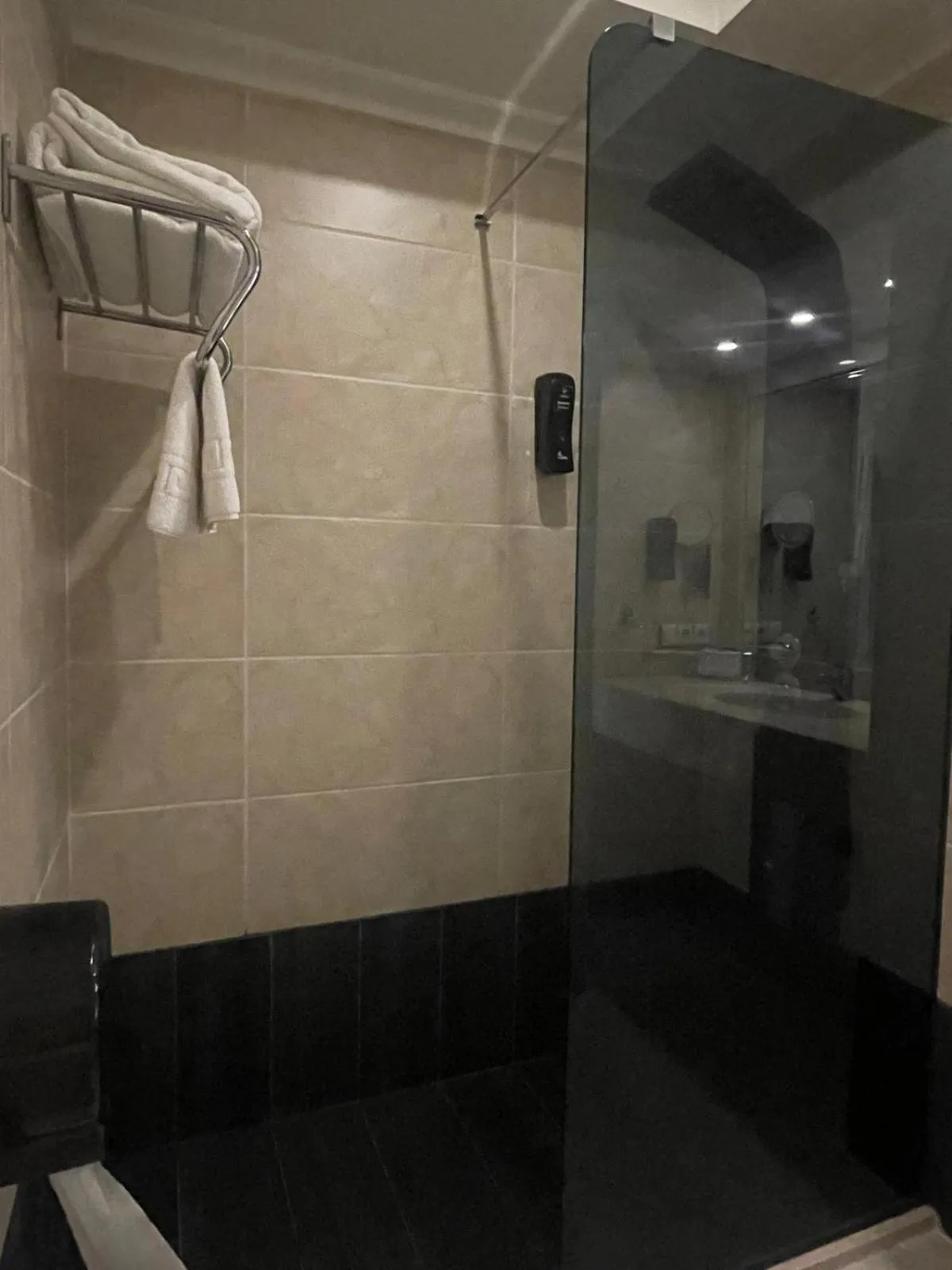 Shower in EmexOtel Kocaeli