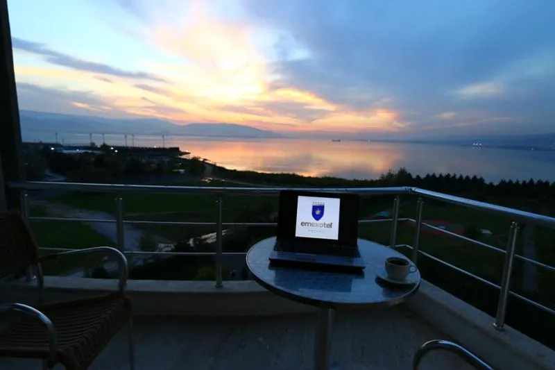 Balcony/Terrace in EmexOtel Kocaeli