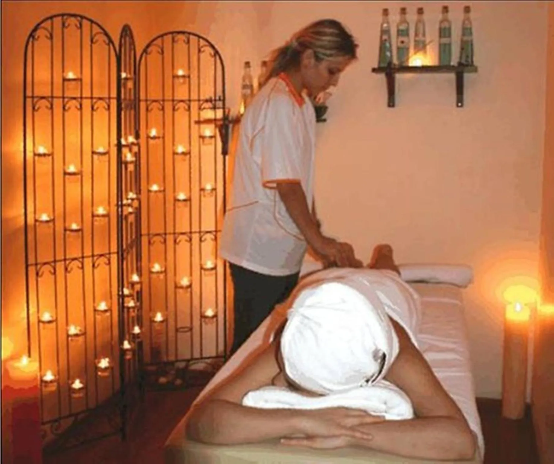 Massage in EmexOtel Kocaeli