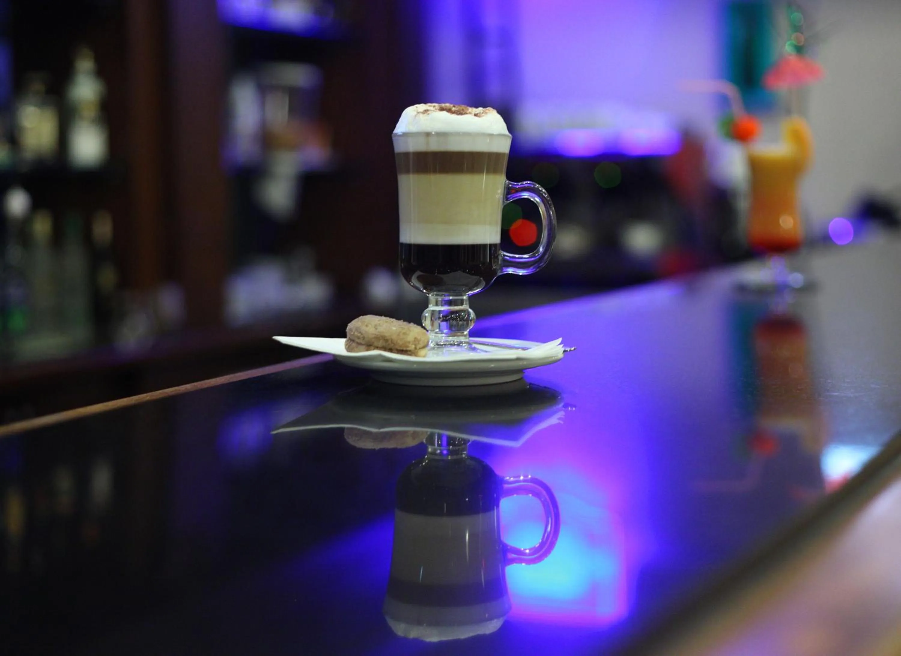 Lounge or bar in EmexOtel Kocaeli