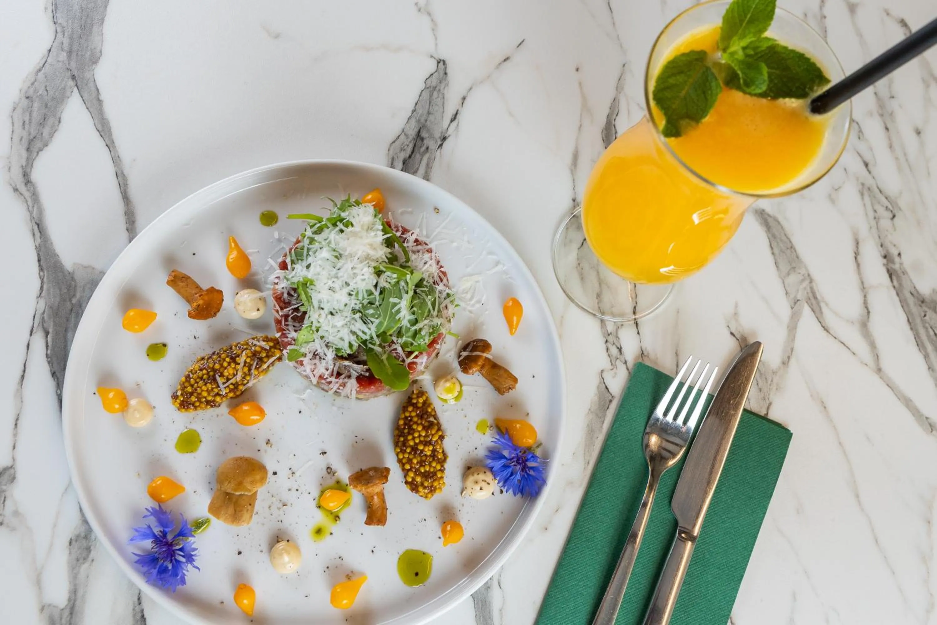 Food in Hotel Przystanek Torun