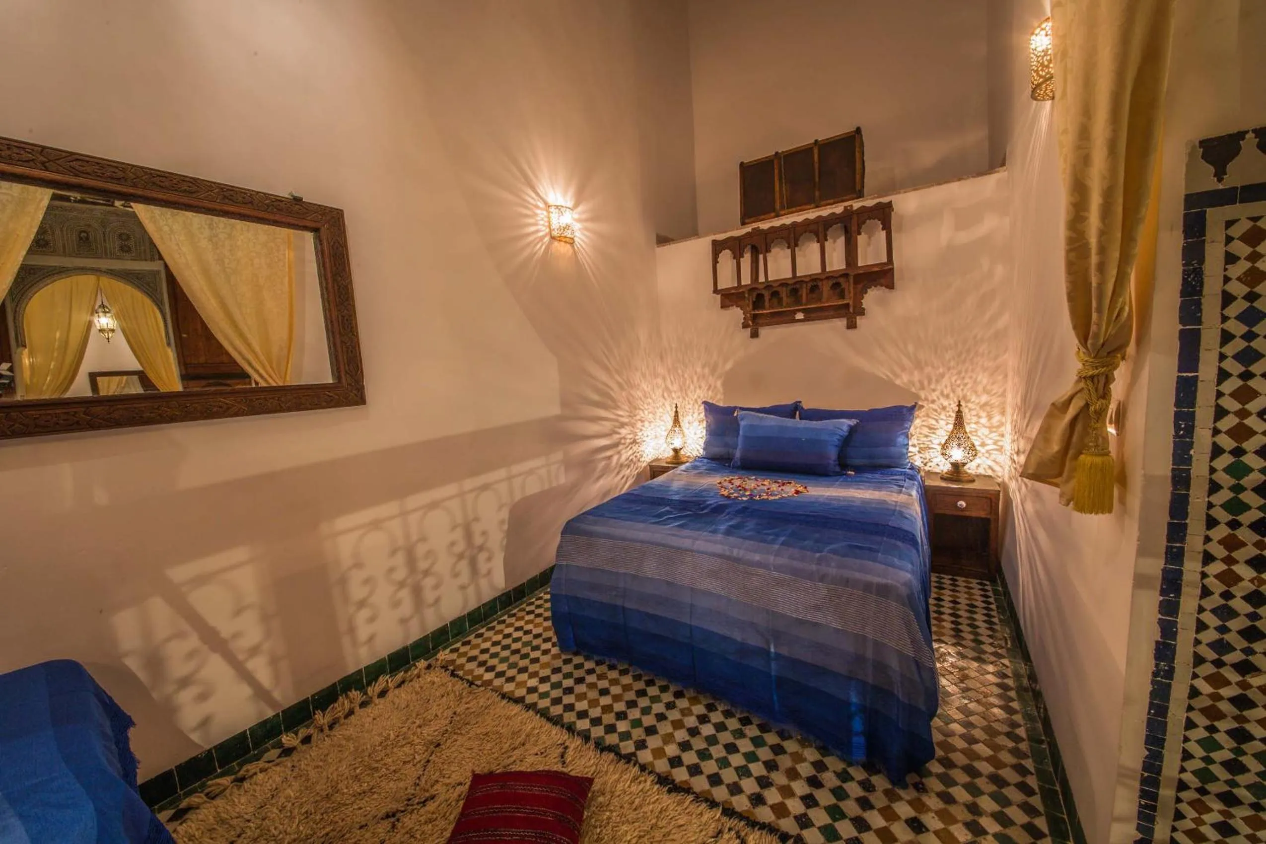 Property building, Bed in Riad Gzira Fez