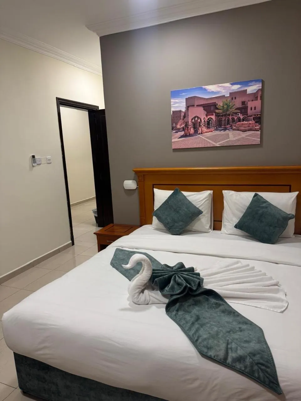 Bed in Al Murooj Hotel Apartments