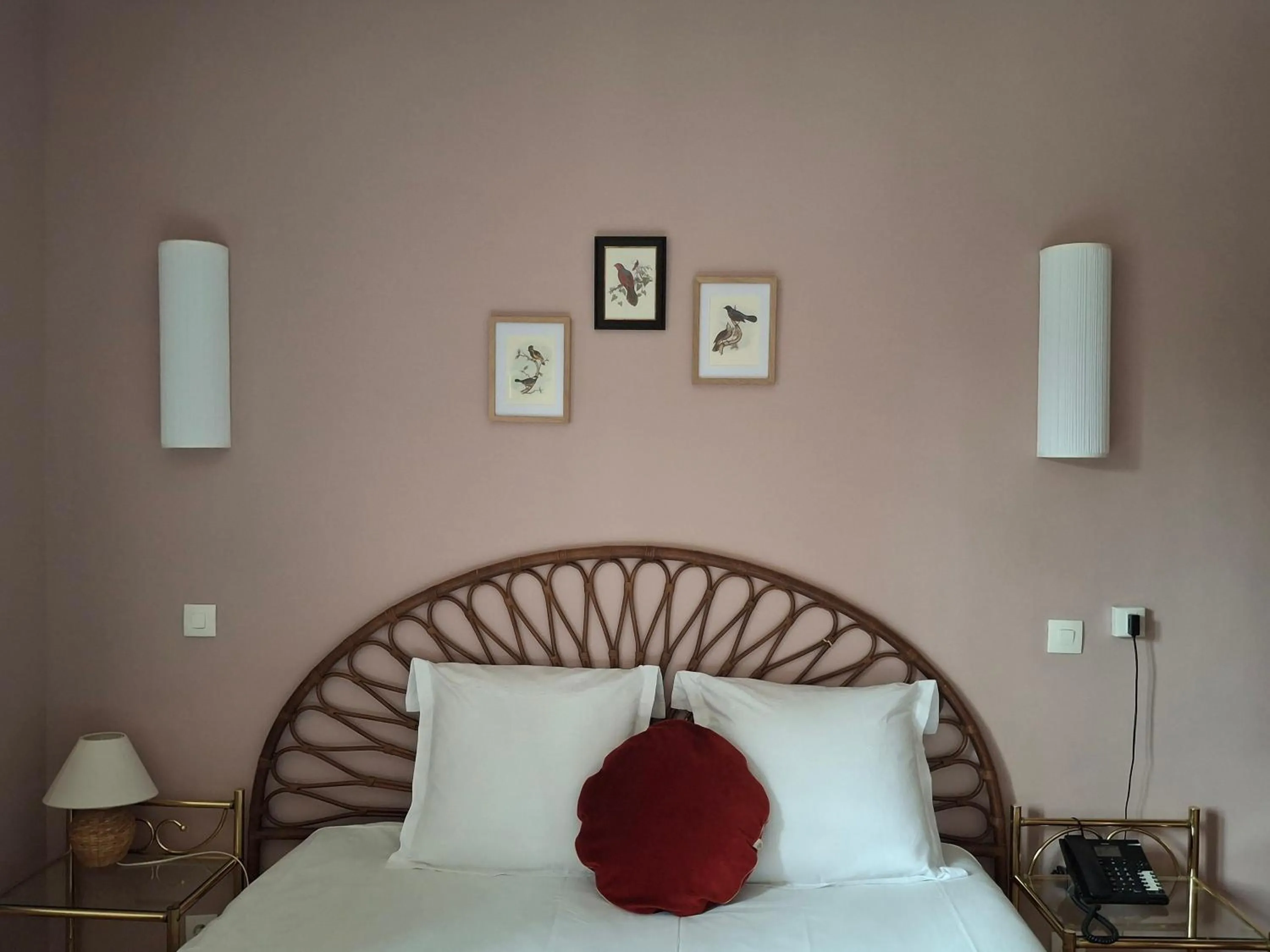 Bedroom, Bed in Hostellerie Du Lys