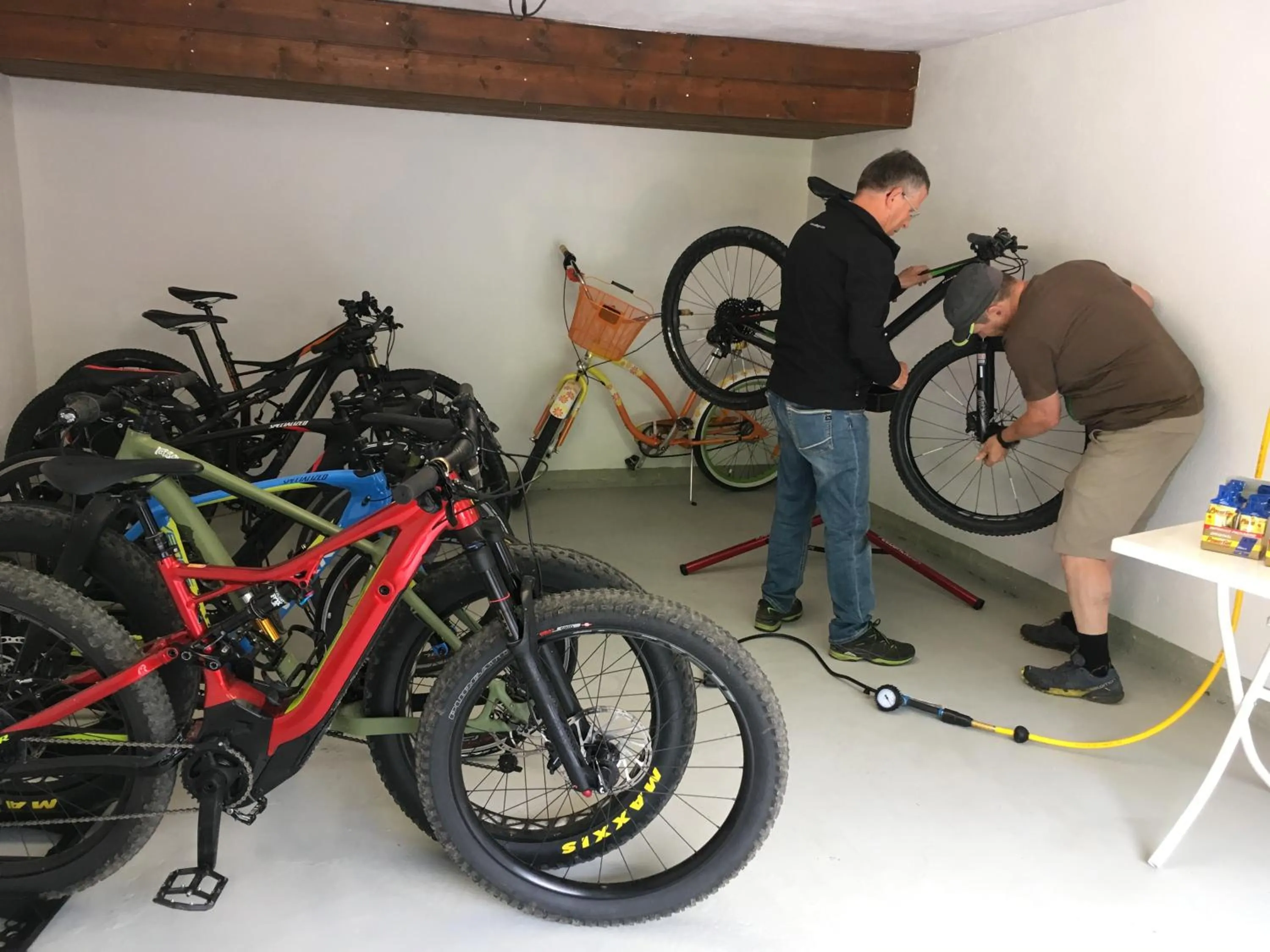 Cycling in Hotel Zerres