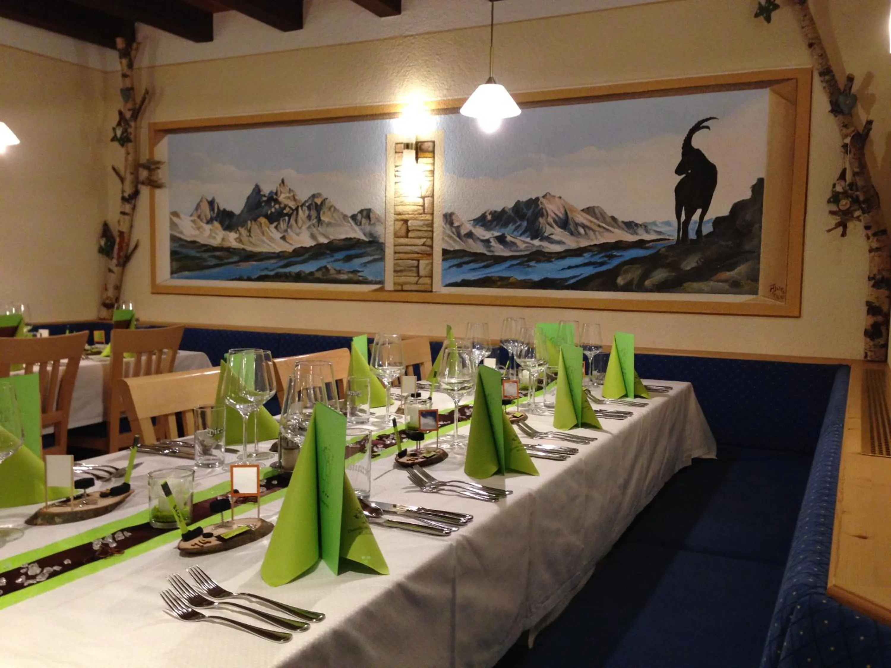 Restaurant/places to eat in Hotel Zerres