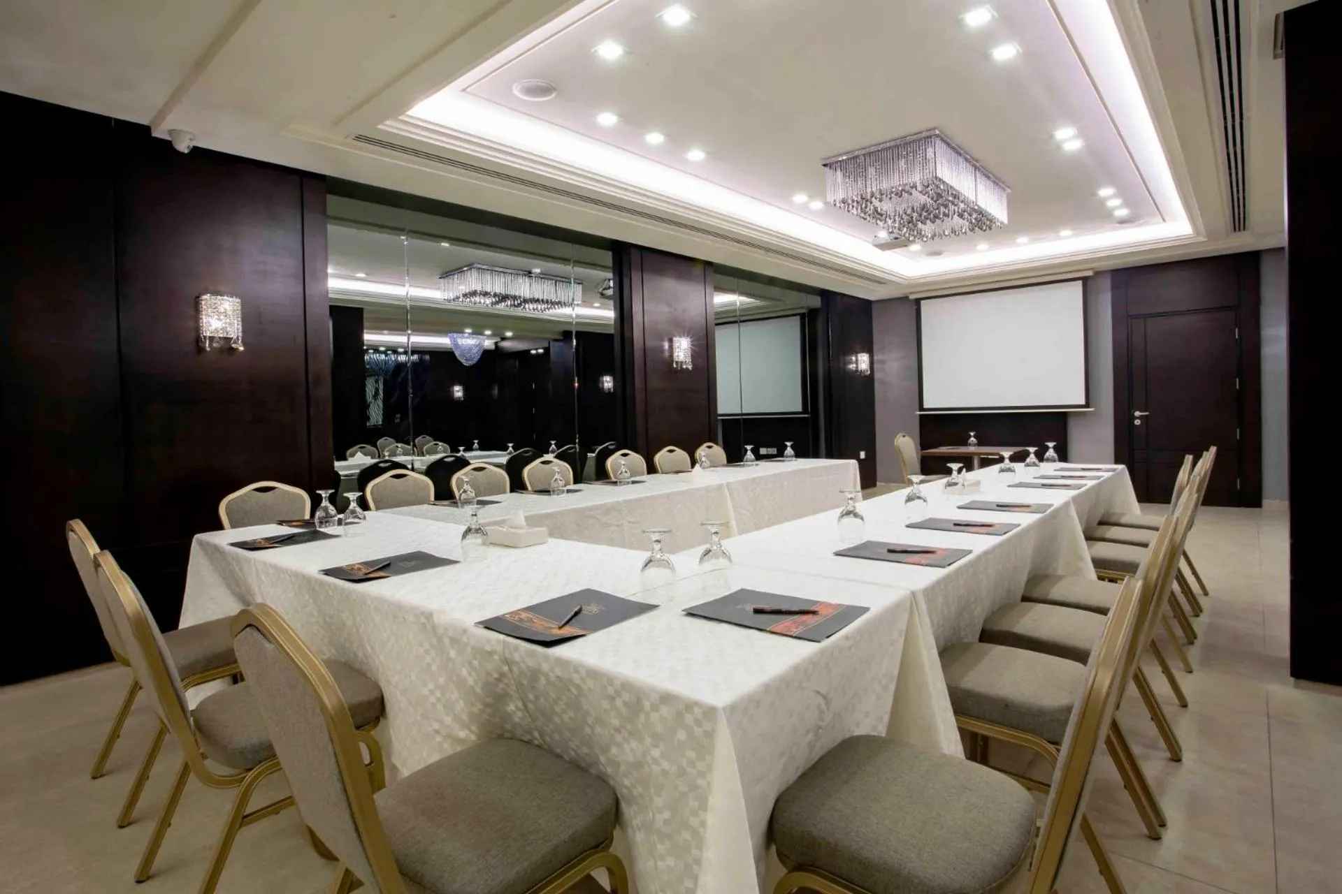 Meeting/conference room in Retaj Hotel
