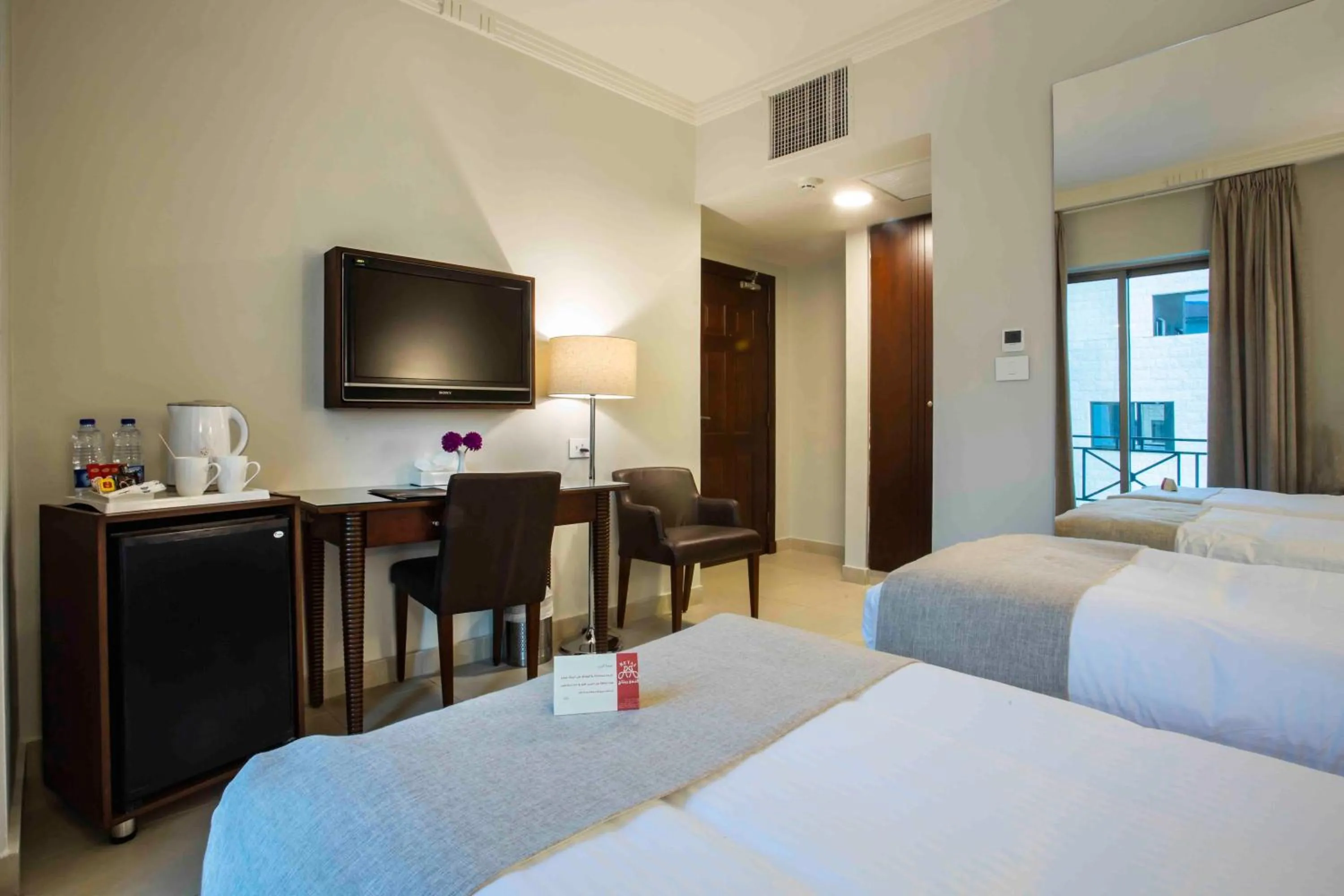 Photo of the whole room, Bed in Retaj Hotel