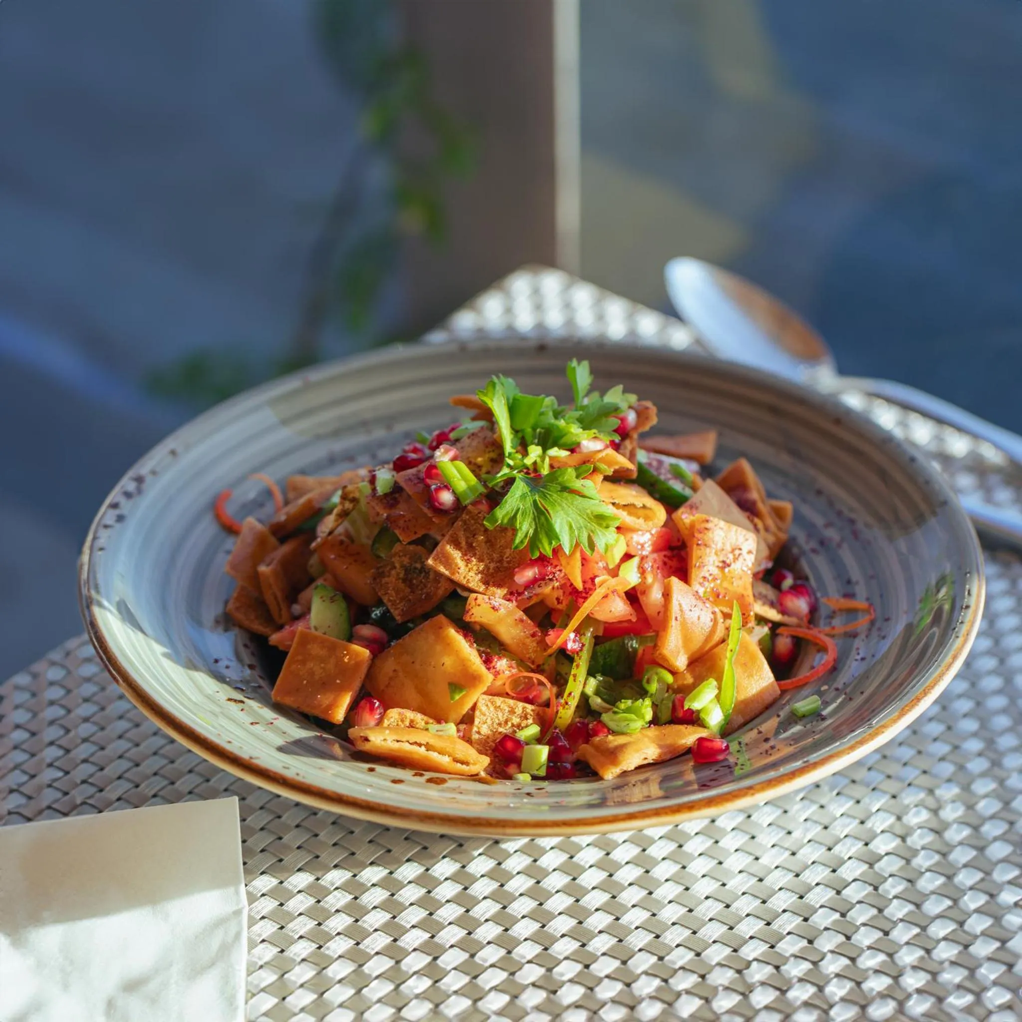 Restaurant/places to eat in Retaj Hotel