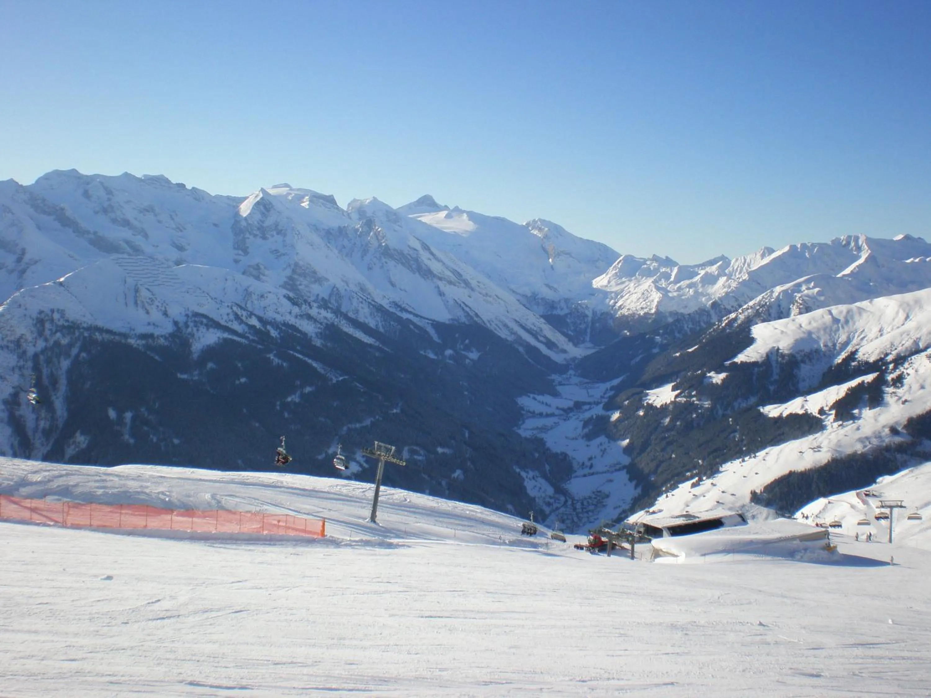 Skiing in Hotel Eckartauerhof