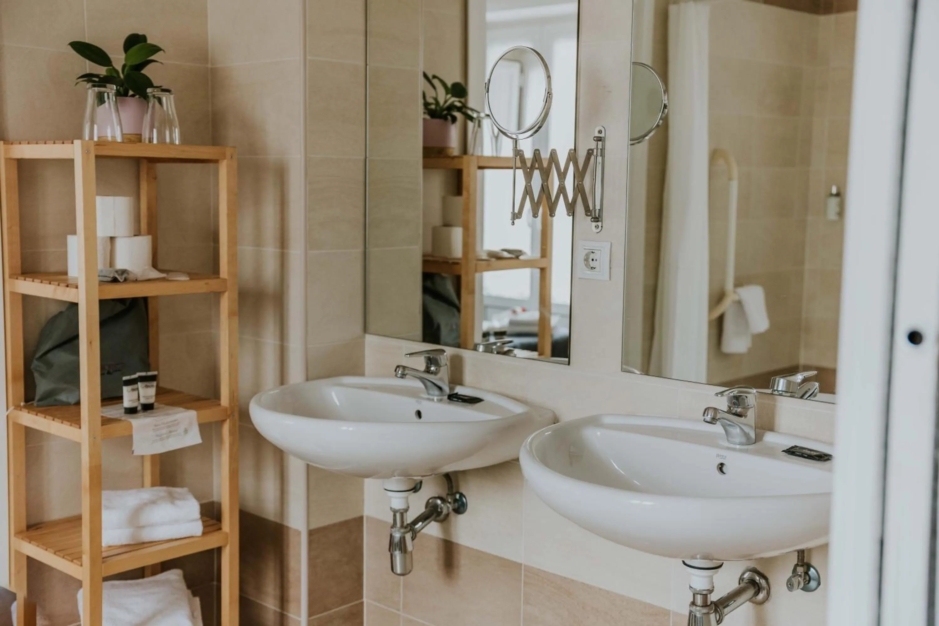 Bathroom in Hotel Arrope