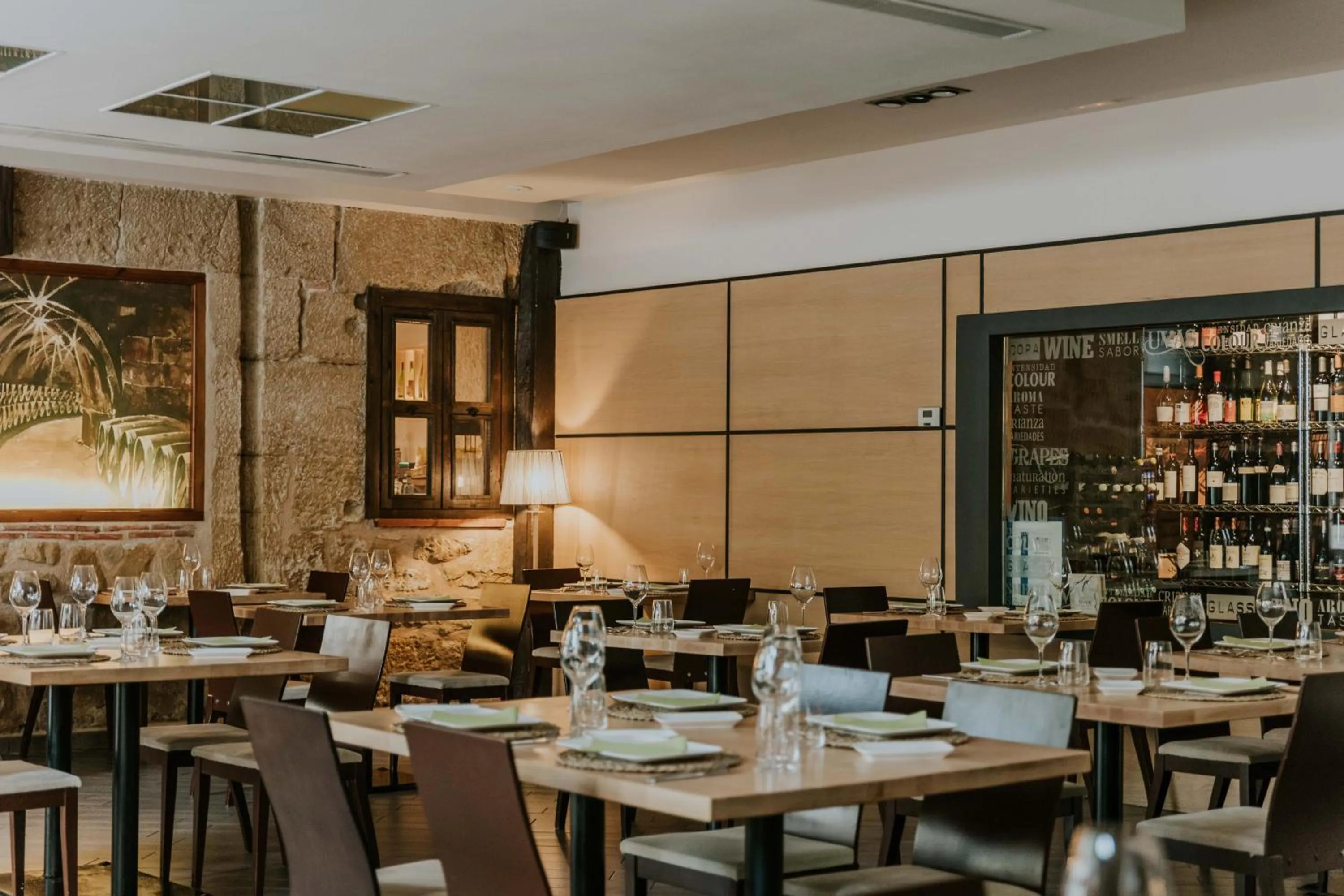 Restaurant/places to eat in Hotel Arrope