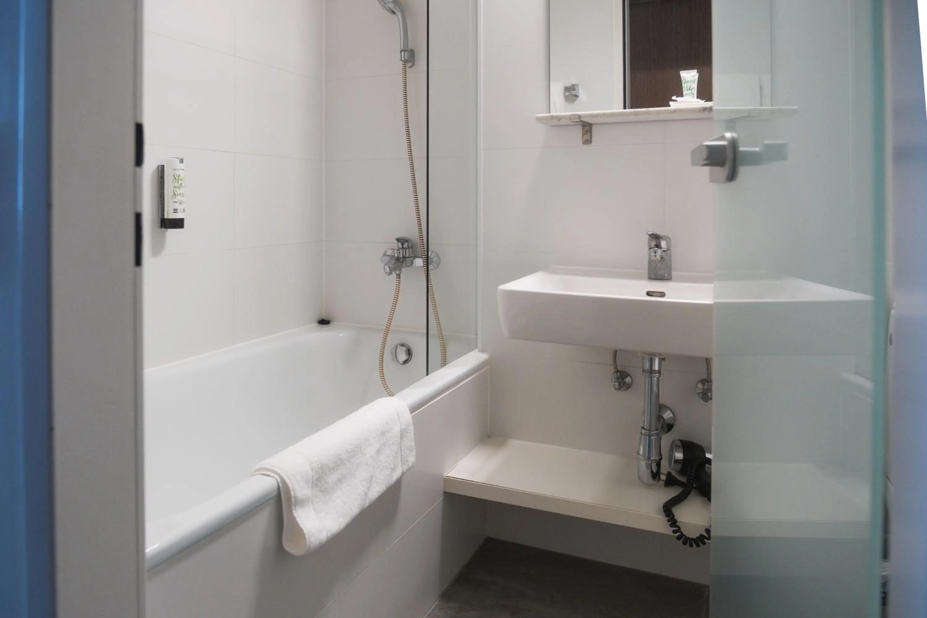 Bathroom in Dom-Hotel