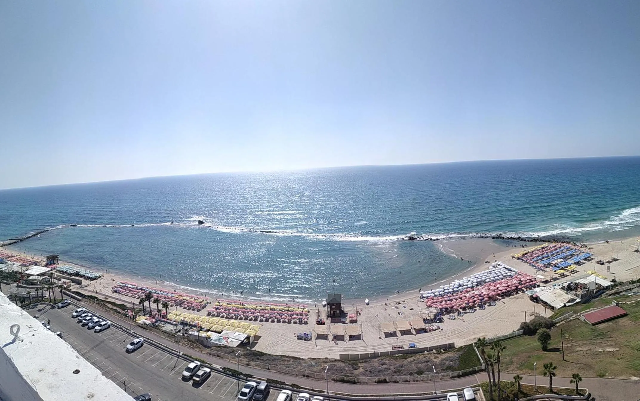 Bird's eye view in 612 apartment on the beach