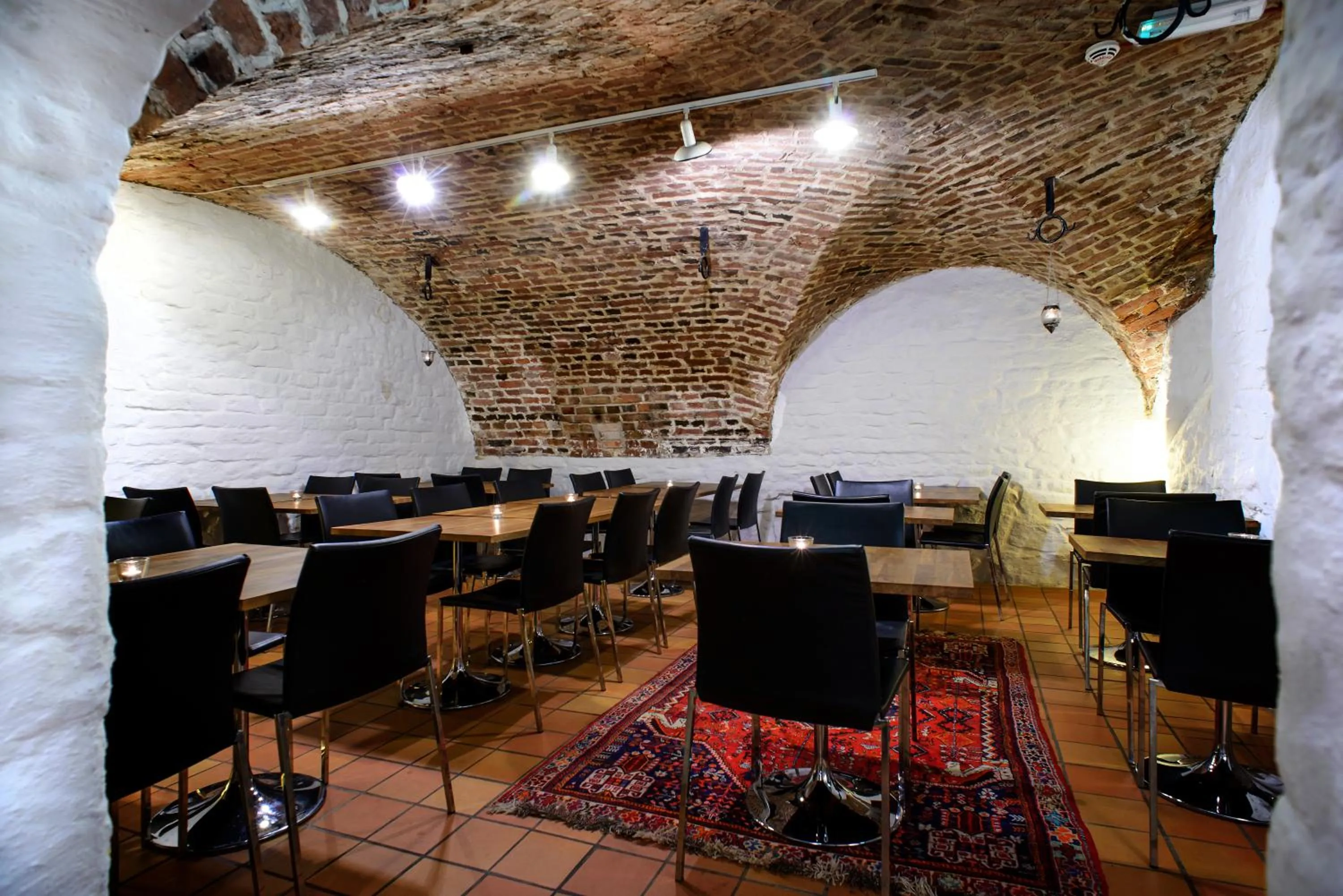 Restaurant/places to eat in Hotel Hellstens Malmgård