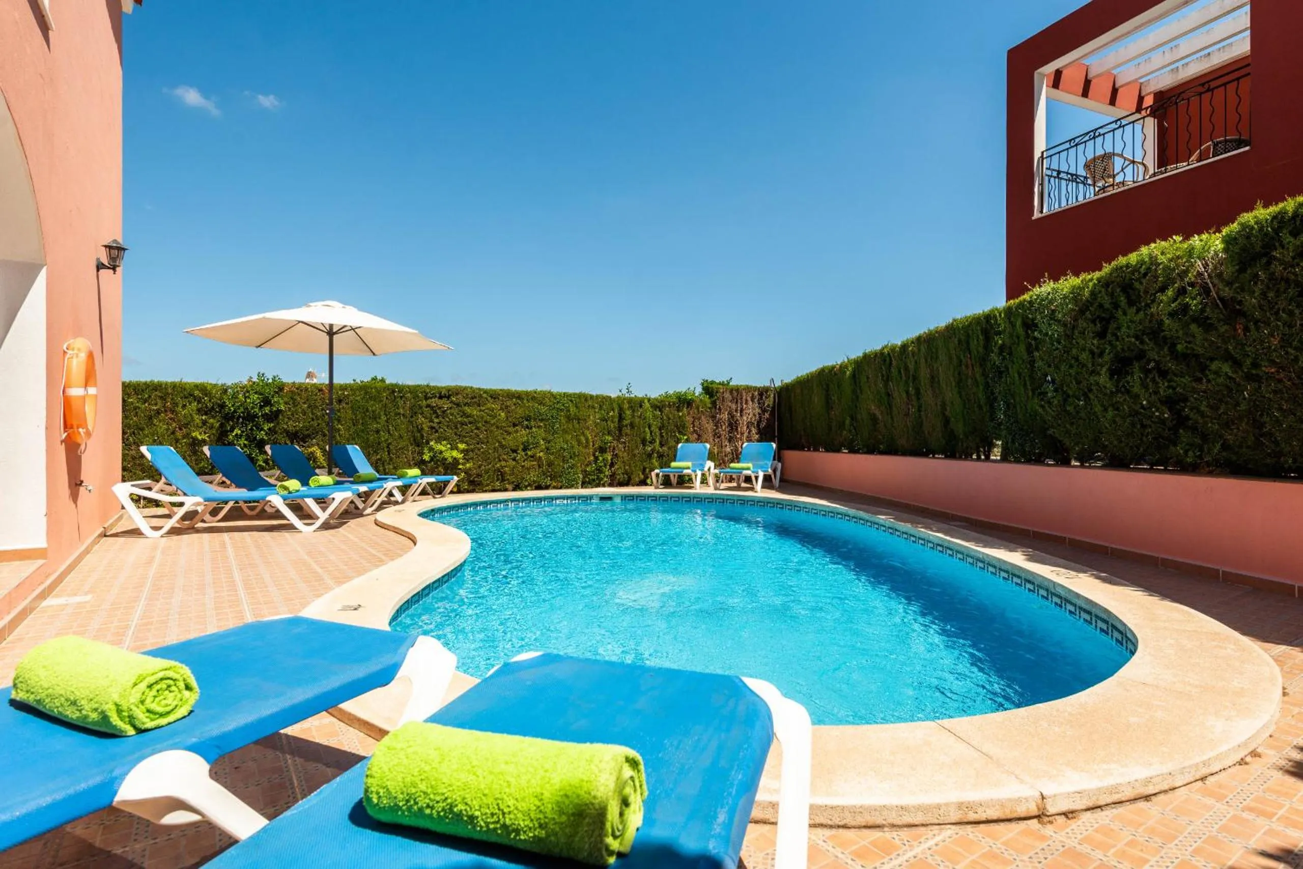 Swimming pool in Villas Cala Galdana