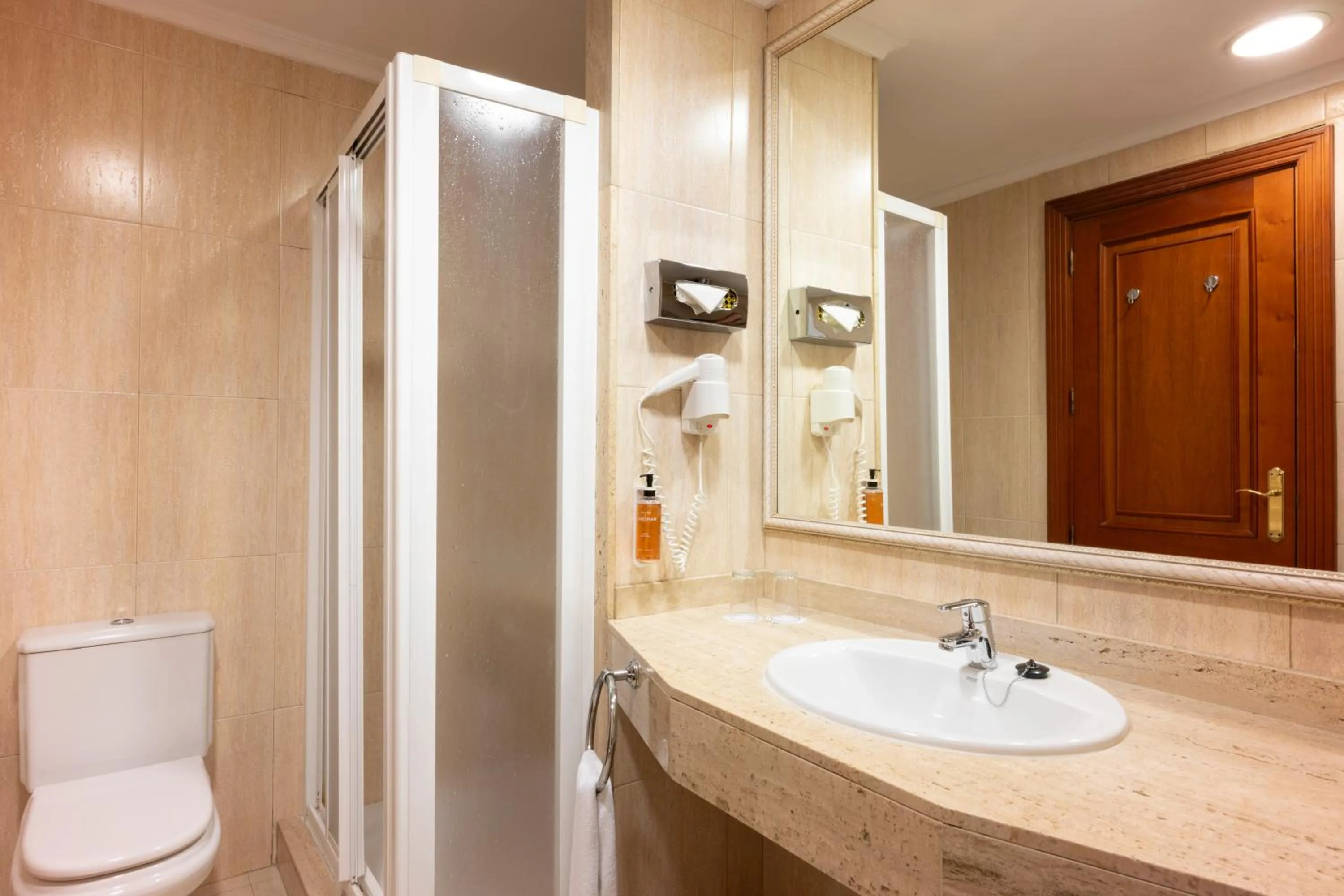 Shower in Landmar Playa La Arena