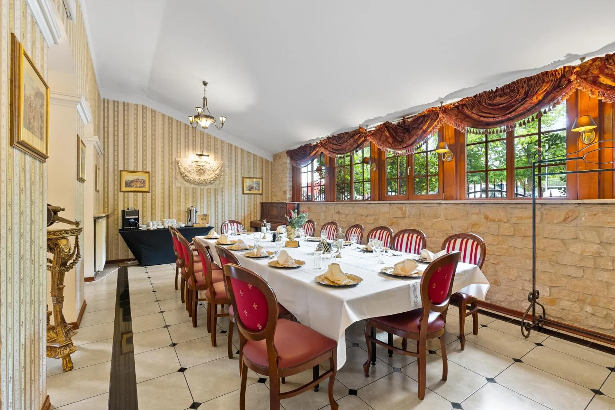 Restaurant/places to eat in Hotel Diament Bella Notte Katowice - Chorzów