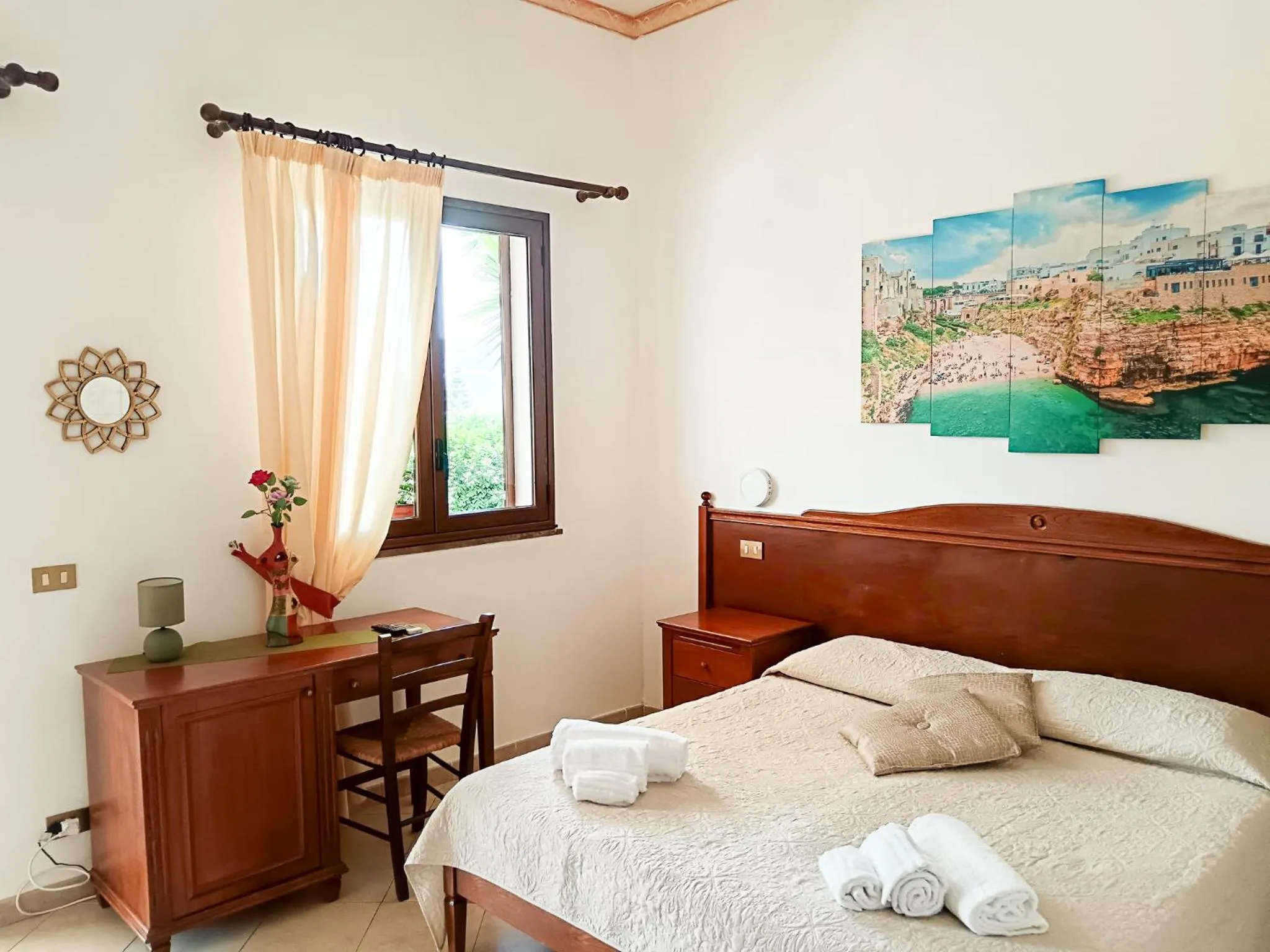 Bed in Hotel Grotticelli