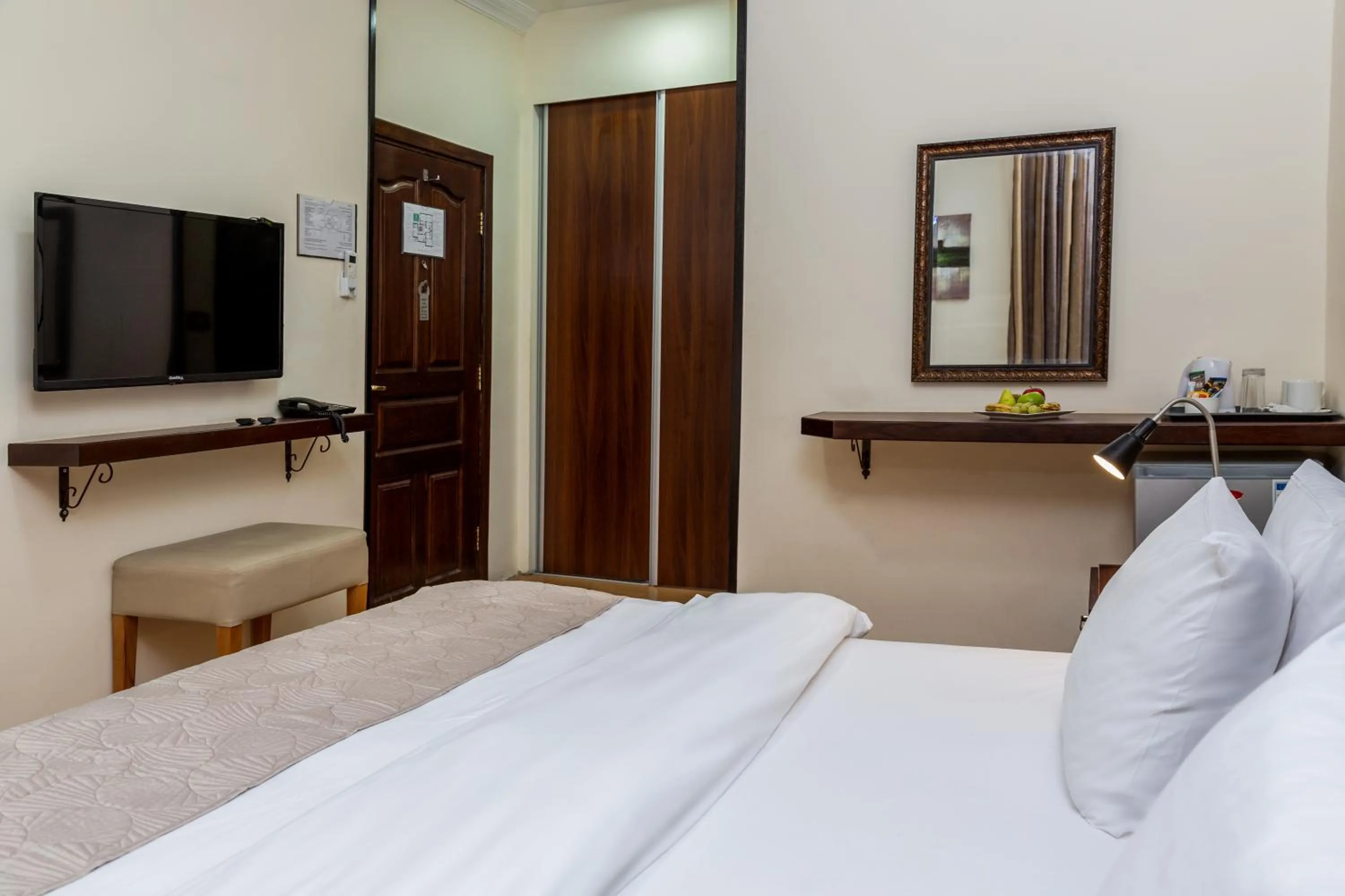 Bedroom, Bed in 360 Hotel By FHM