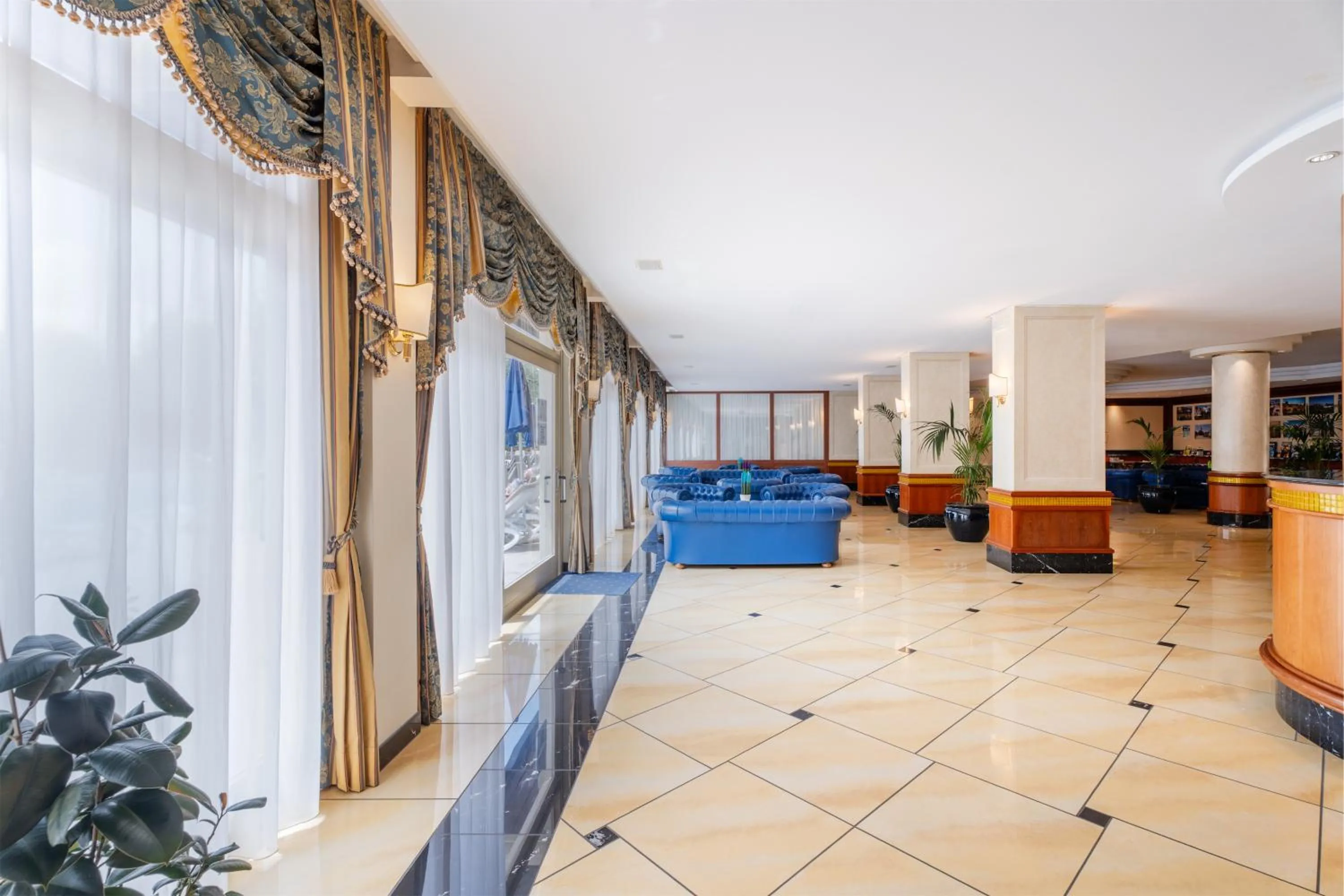 Lobby or reception in Majestic Palace