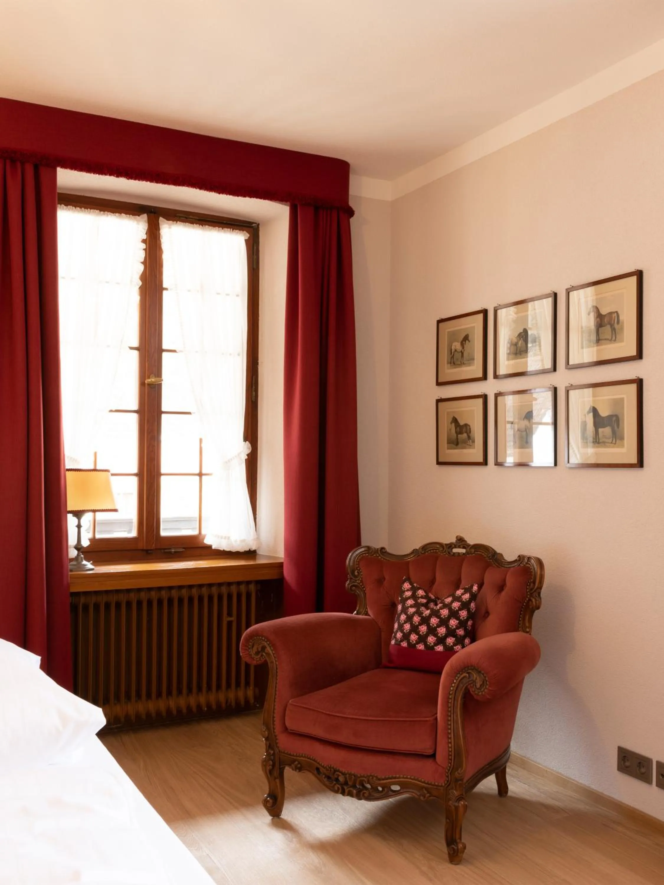 Bed in Hotel Gasthaus Adler