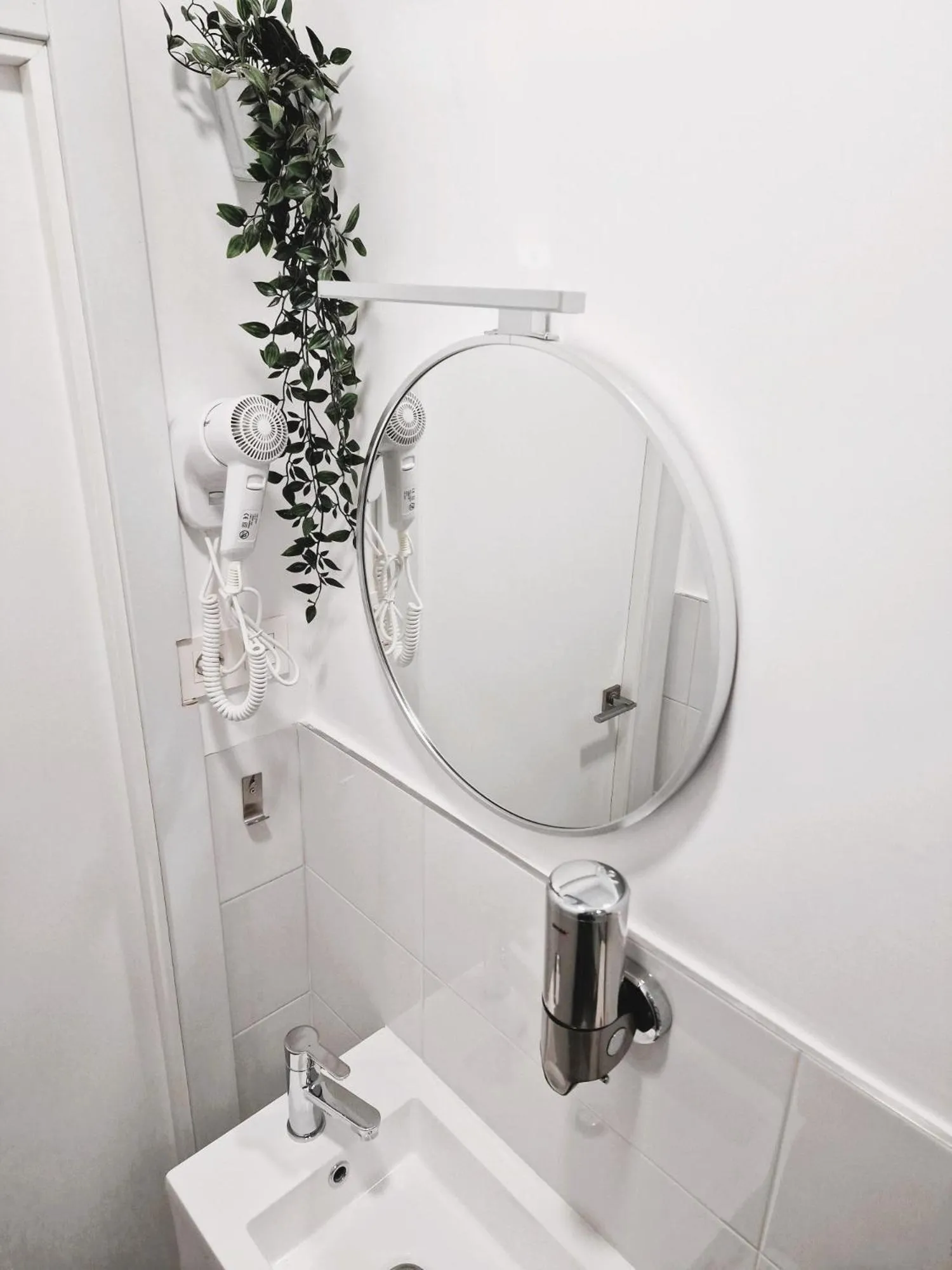 Bathroom in Hostal Comercial