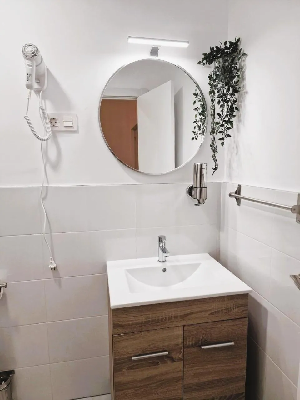 Bathroom in Hostal Comercial