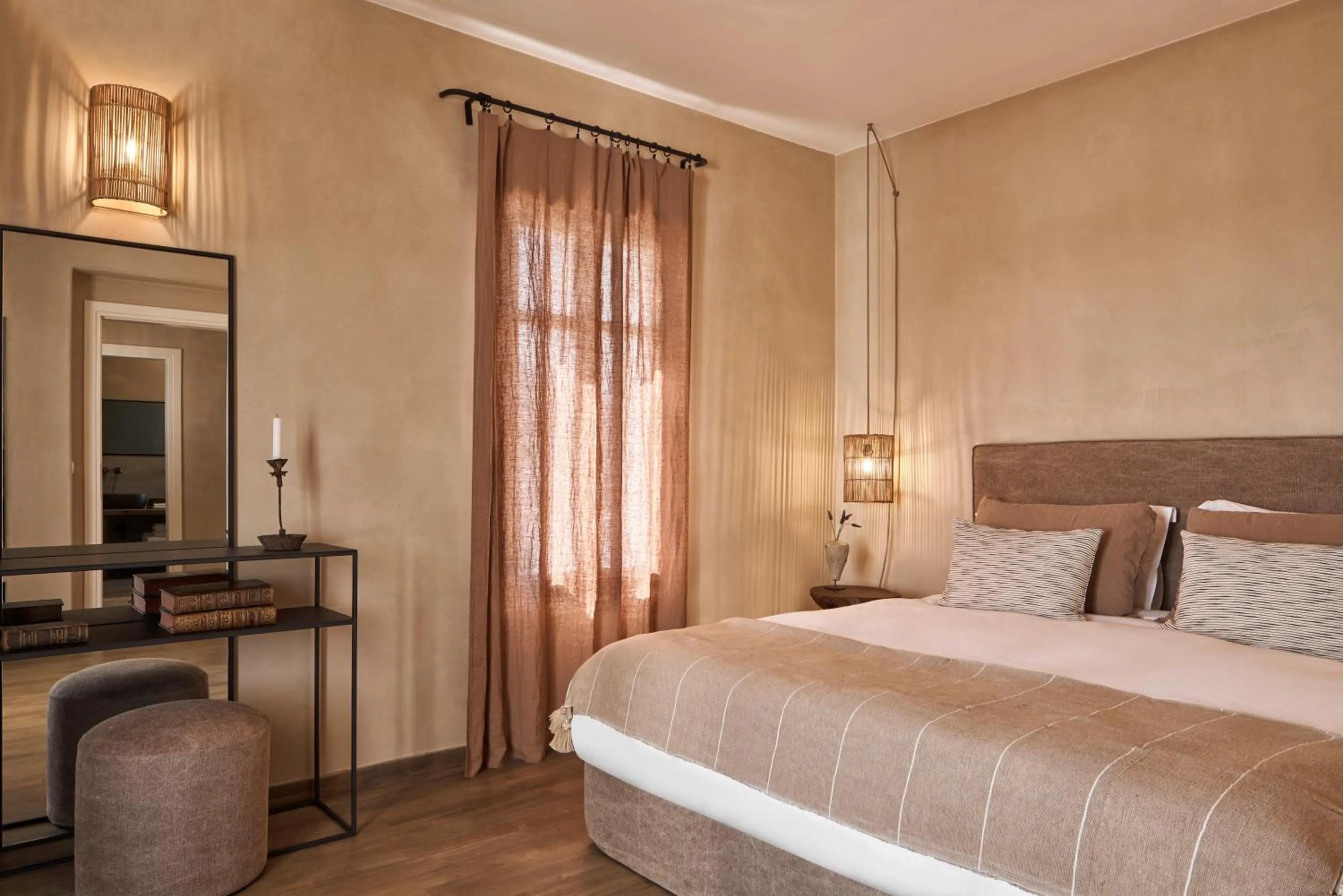 Bed in Naxian Collection - Small Luxury Hotel of the World