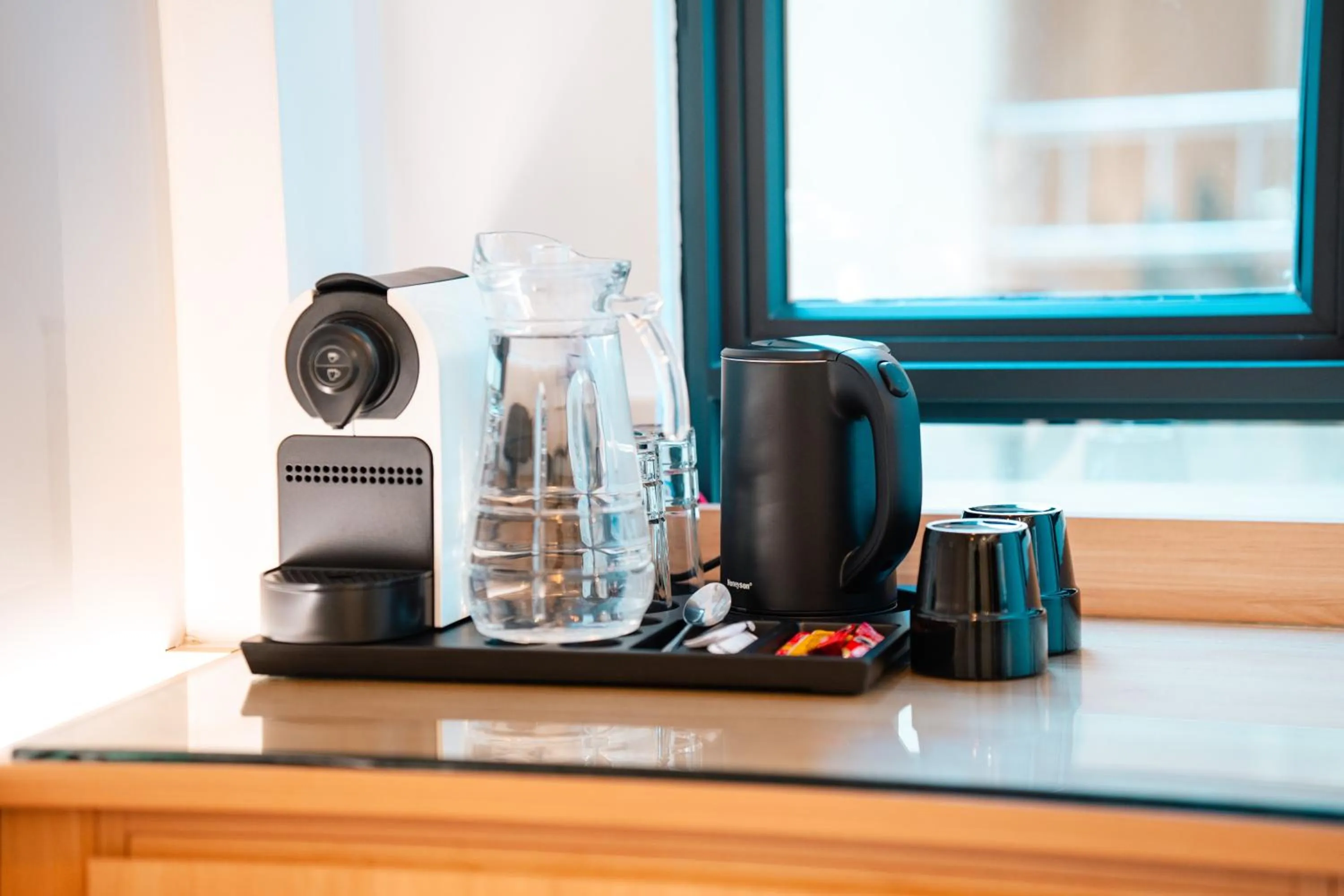 Coffee/tea facilities in Hotel Star Shell
