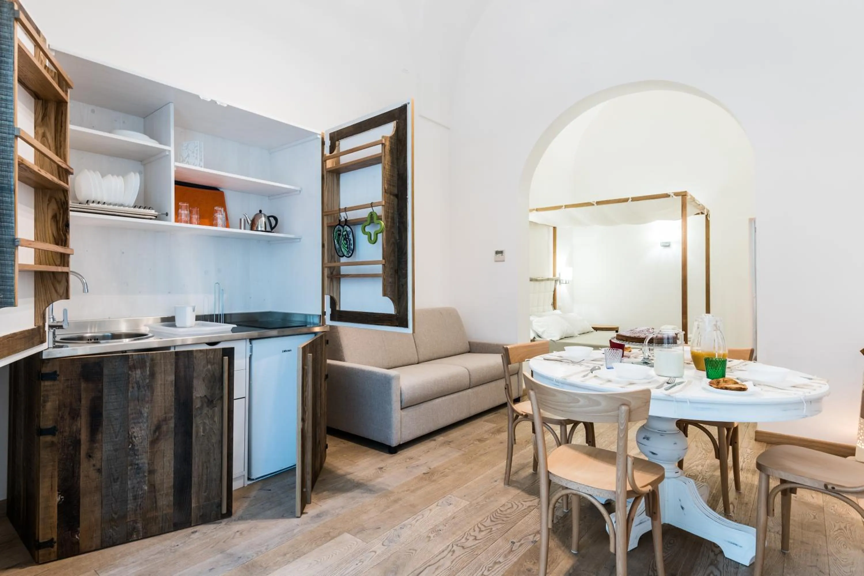 Kitchen or kitchenette in B&B Il Palazzotto di Luca Luxury Suites