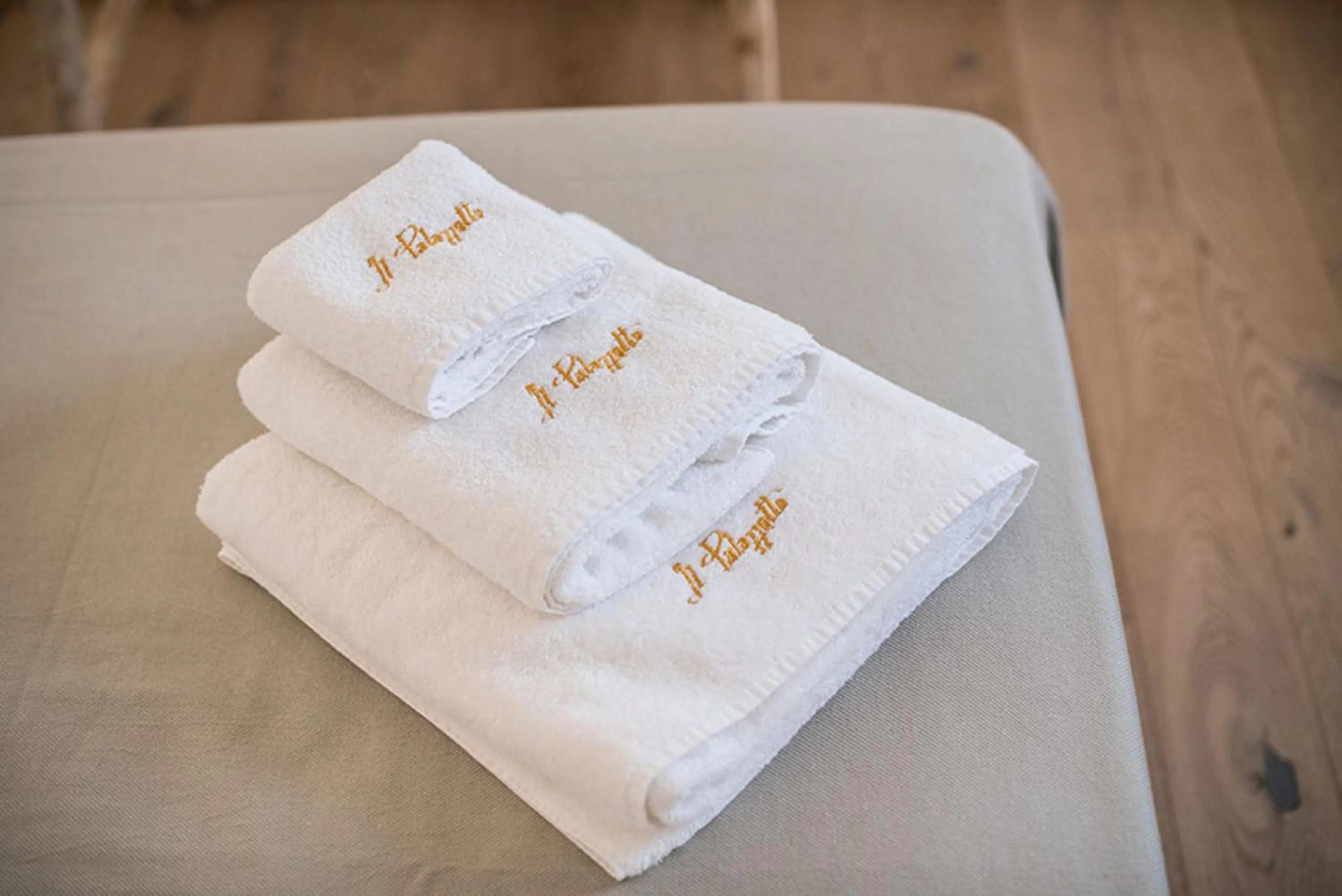 towels in B&B Il Palazzotto di Luca Luxury Suites