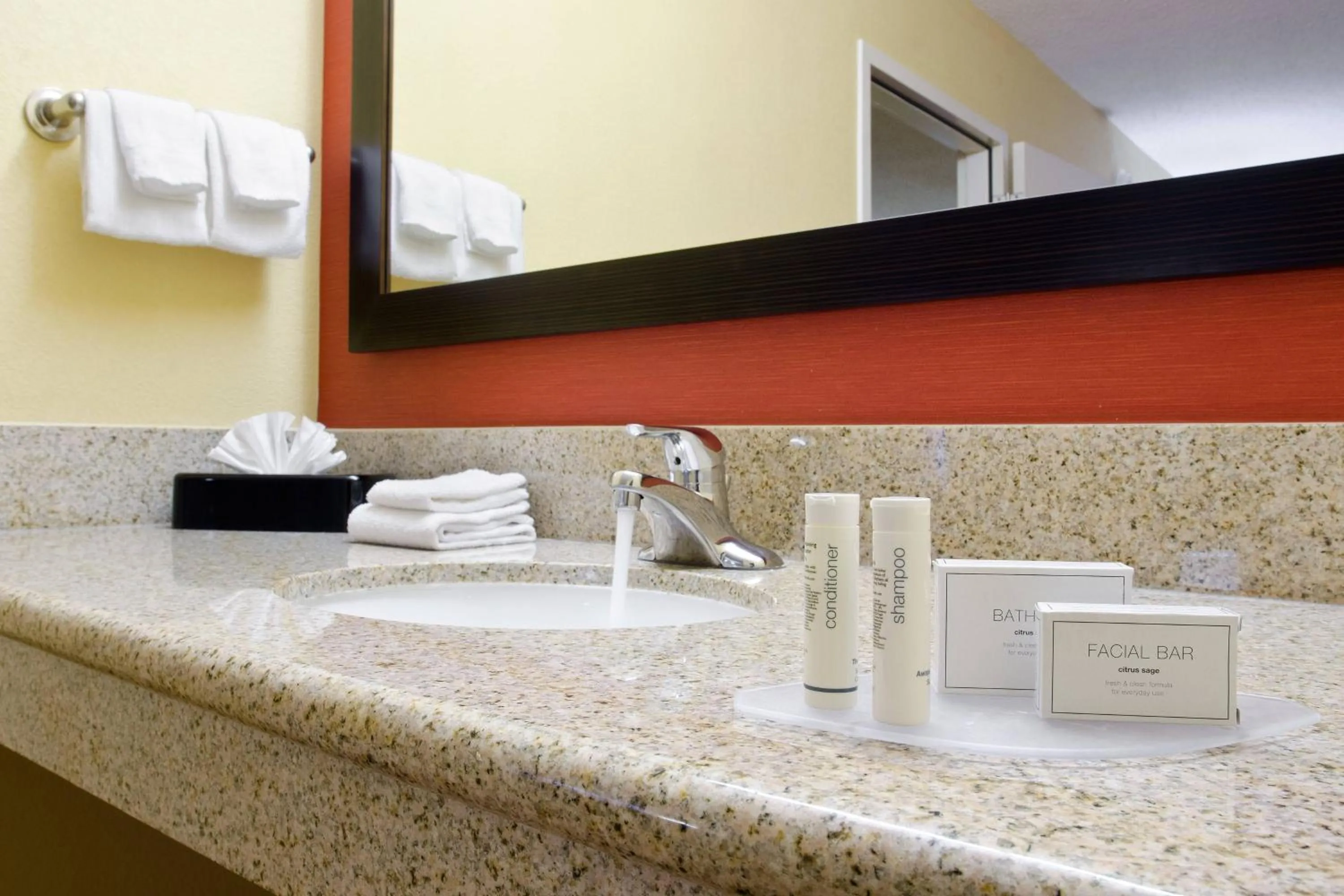 Bathroom in Courtyard by Marriott Birmingham Downtown at UAB