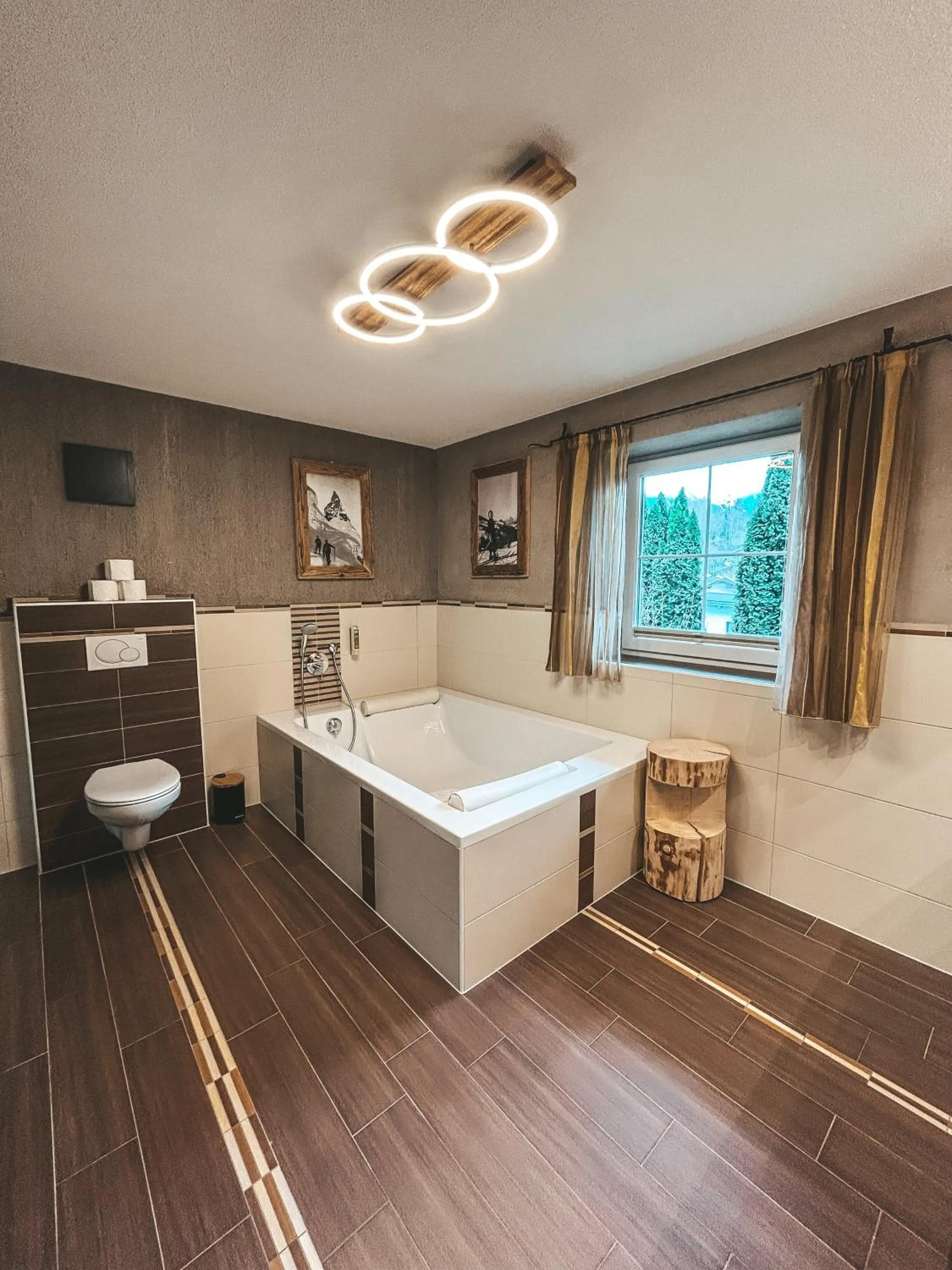 Toilet in ALPENAPART LADIS ehemals Alpenapart Alexander