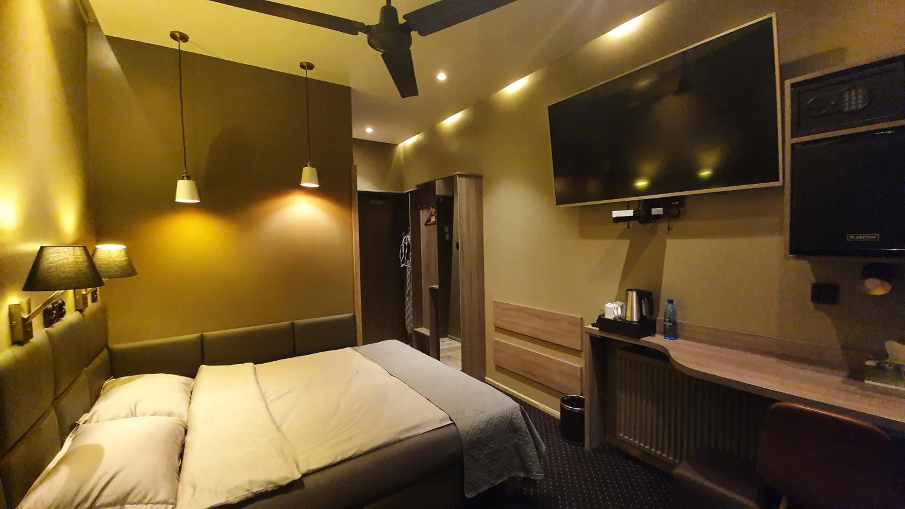 Photo of the whole room, Bed in Villa Garden Kutno Centrum