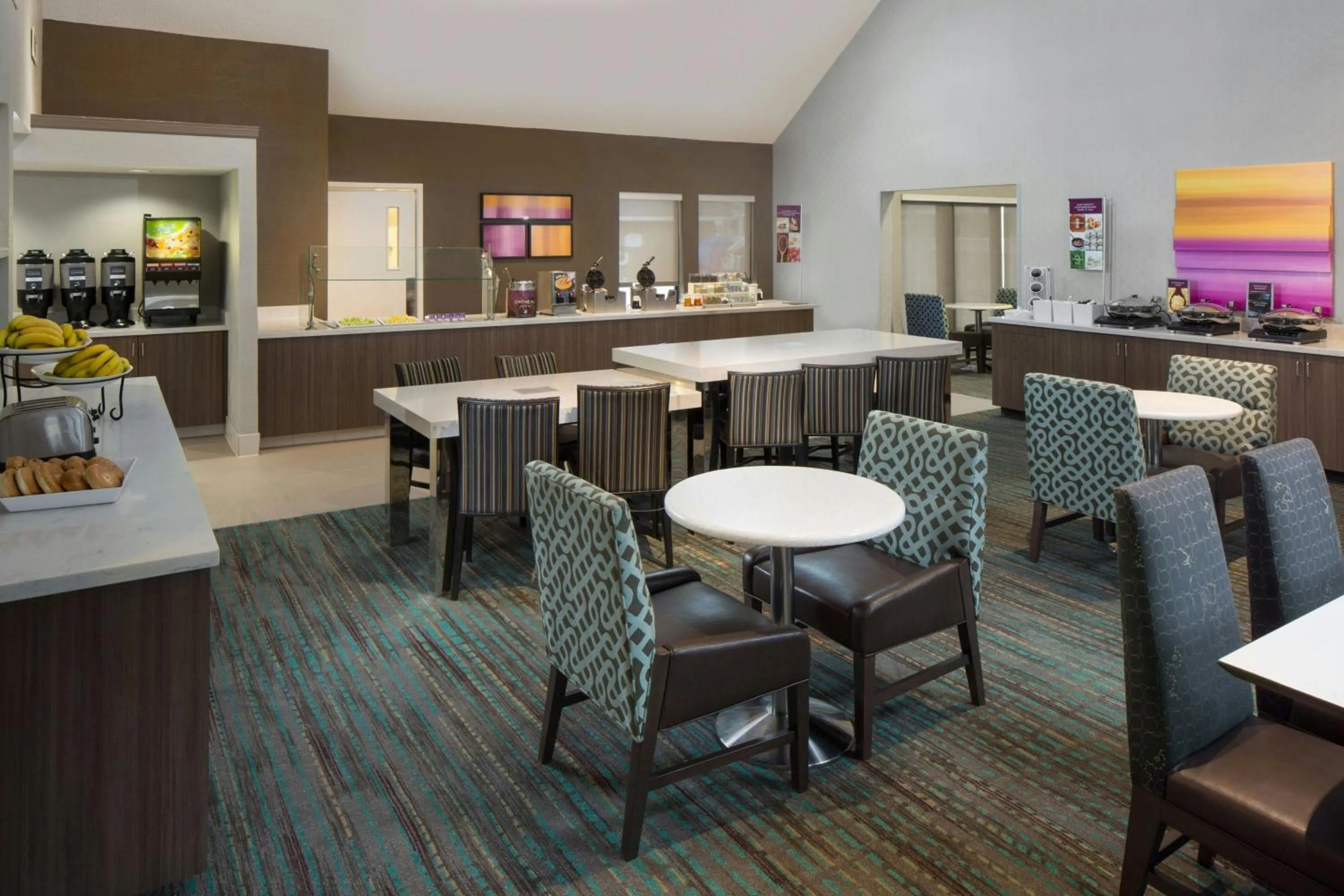 Breakfast in Residence Inn by Marriott Nashville Airport