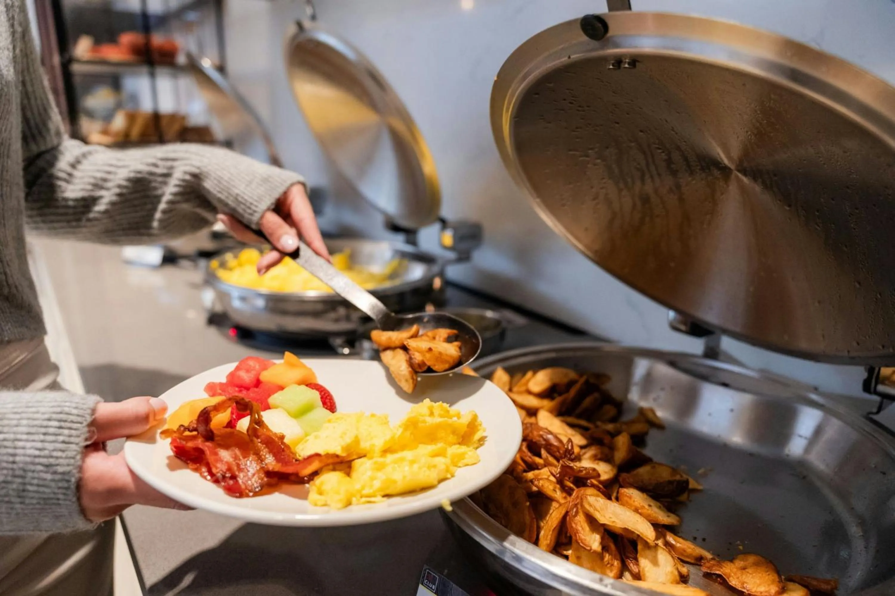 Restaurant/places to eat in Boston Marriott Cambridge